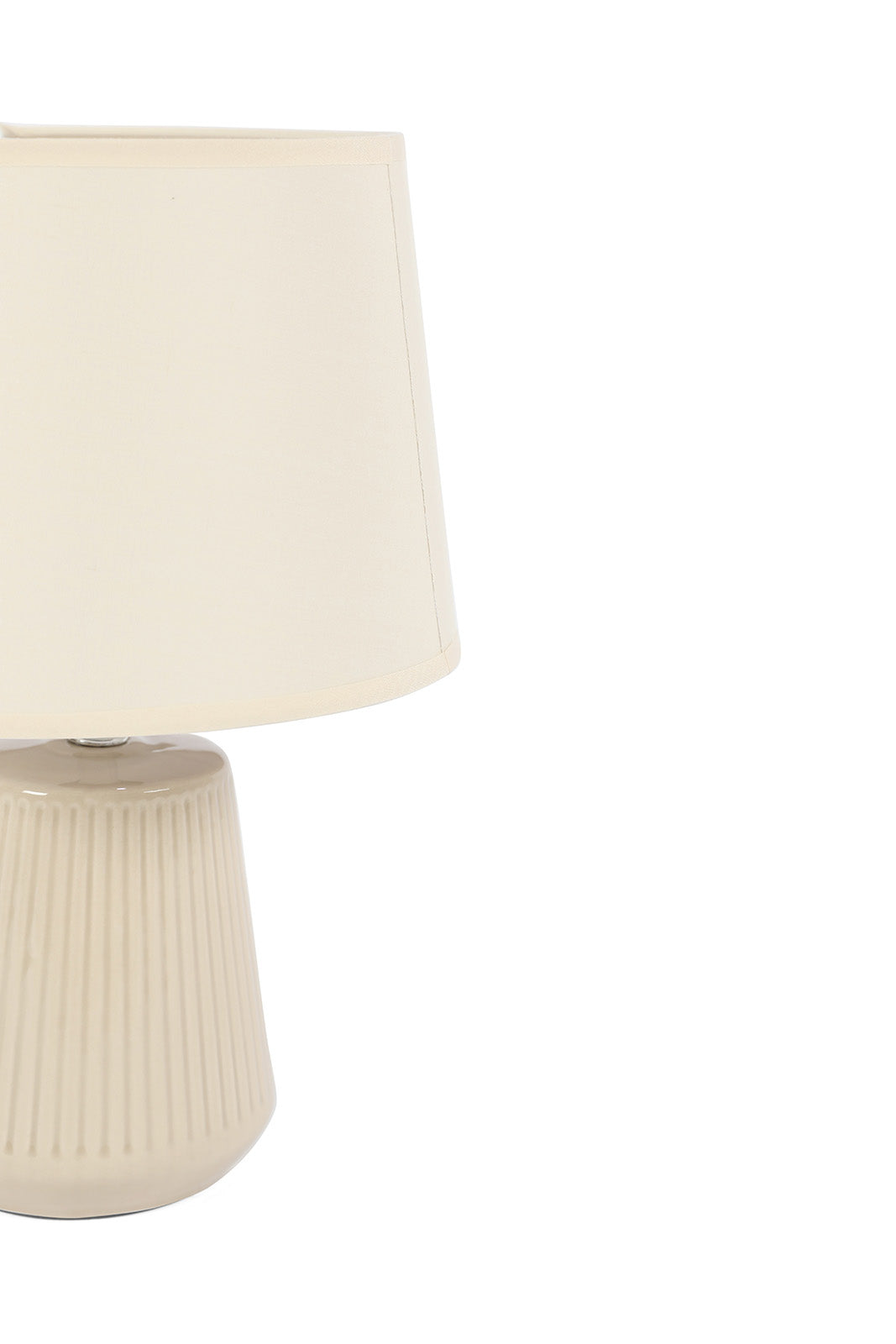 Beige Ceramic Embossed Table Lamp