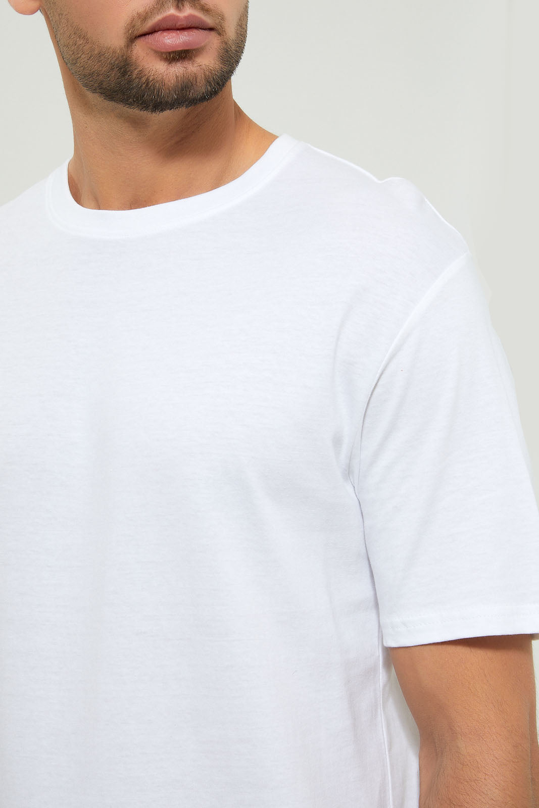 Men White Round Neck Basic T-Shirt