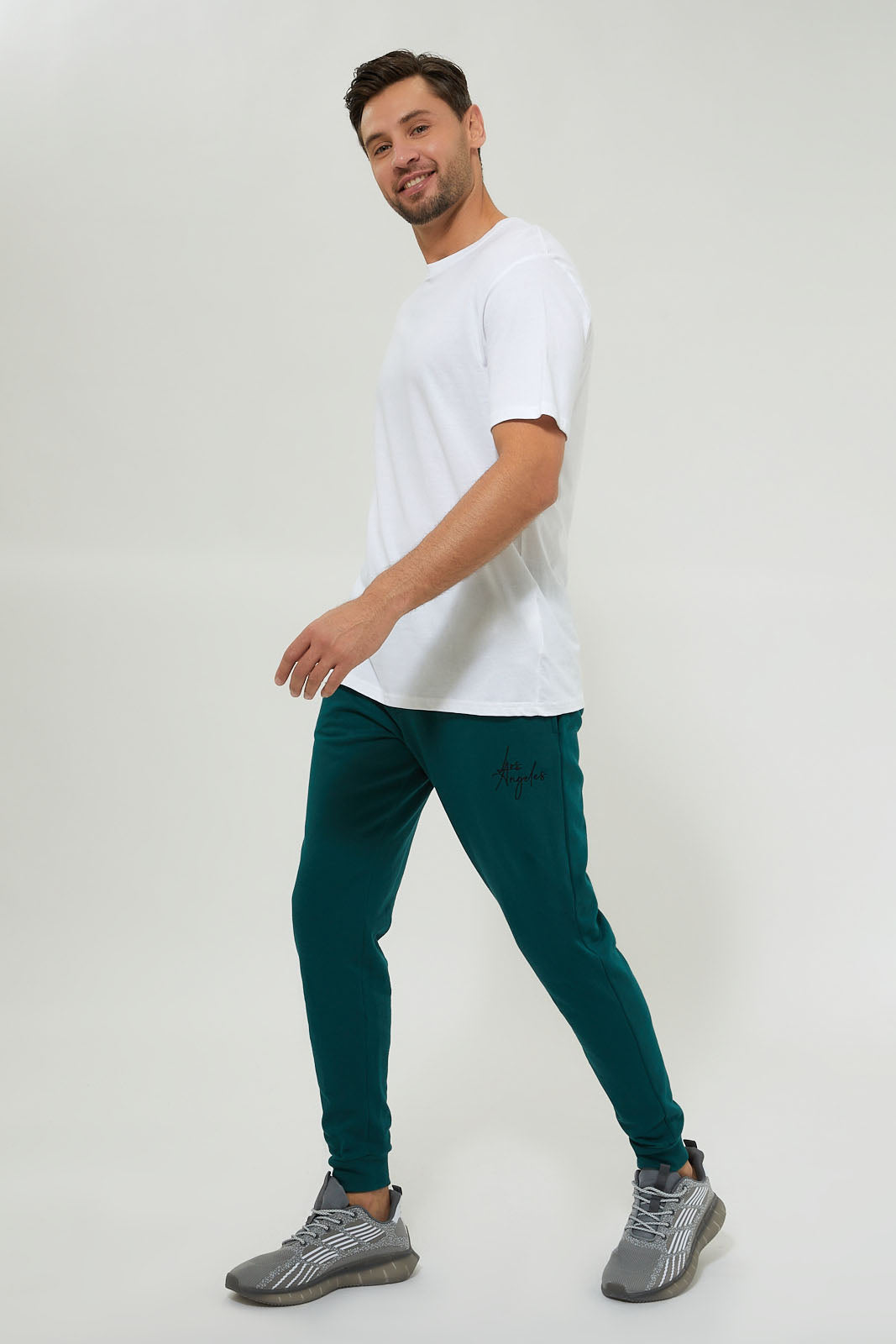 Men White Round Neck Basic T-Shirt