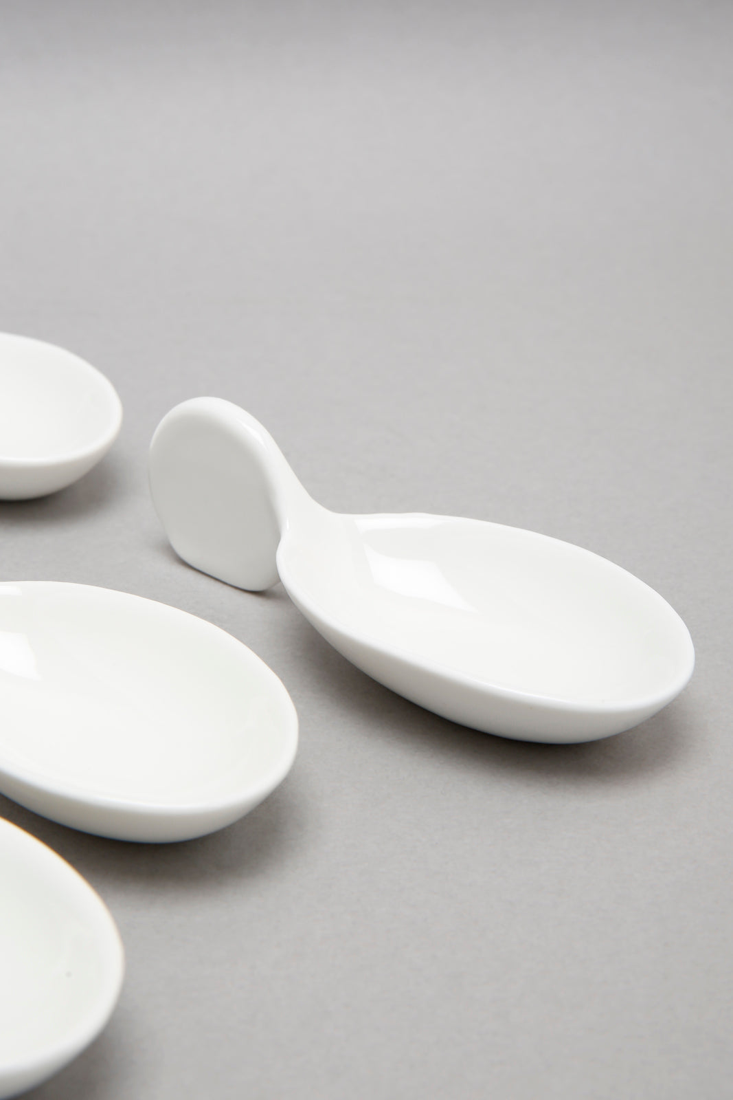 White Porcelain Spoon Shaped Serving (6 Piece Set)