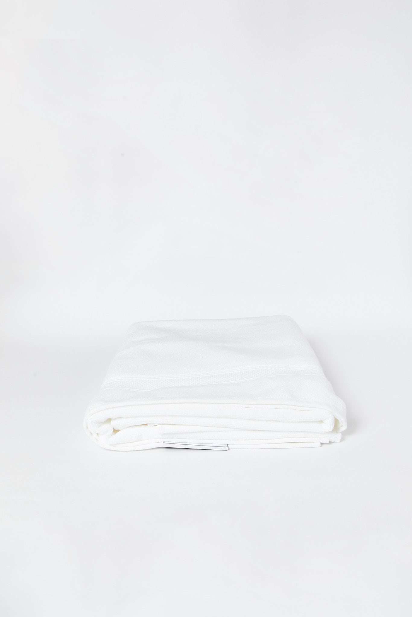 Redtag-White-Textured-Cotton-Bath-Sheet-365,-Category:Towels,-Colour:White,-Deals:New-In,-Filter:Home-Bathroom,-HMW-BAC-Towels,-New-In-HMW-BAC,-Non-Sale,-Section:Homewares-Home-Bathroom-