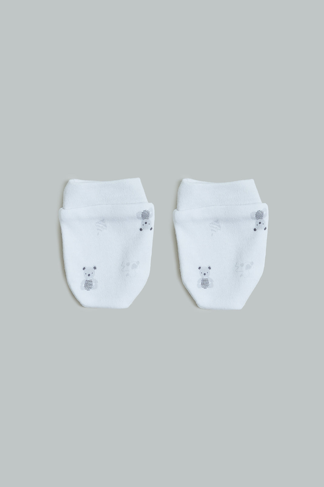 White/Grey Printed Embroidered Hanging Gift Set (Pack of 6)