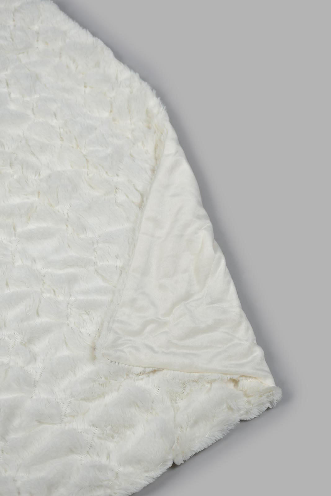 Redtag-White-Textured-Faux-Fur-Throw-Throws-Home-Bedroom-