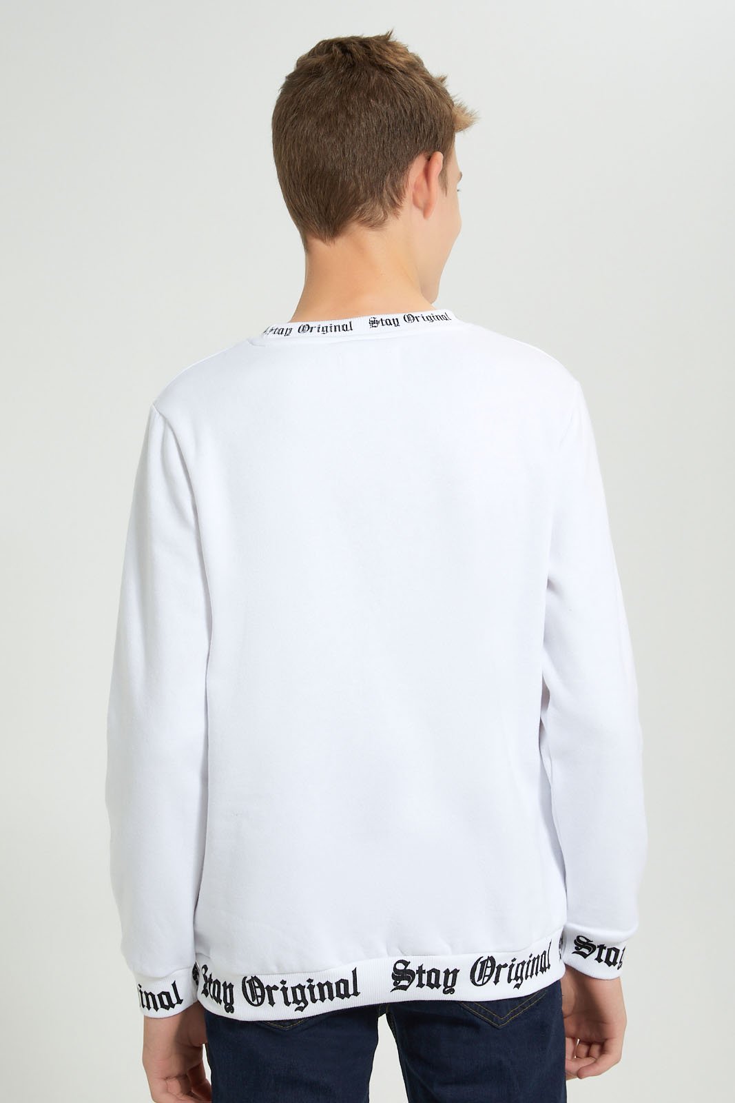 White Sweatshirt With Printed Elastics