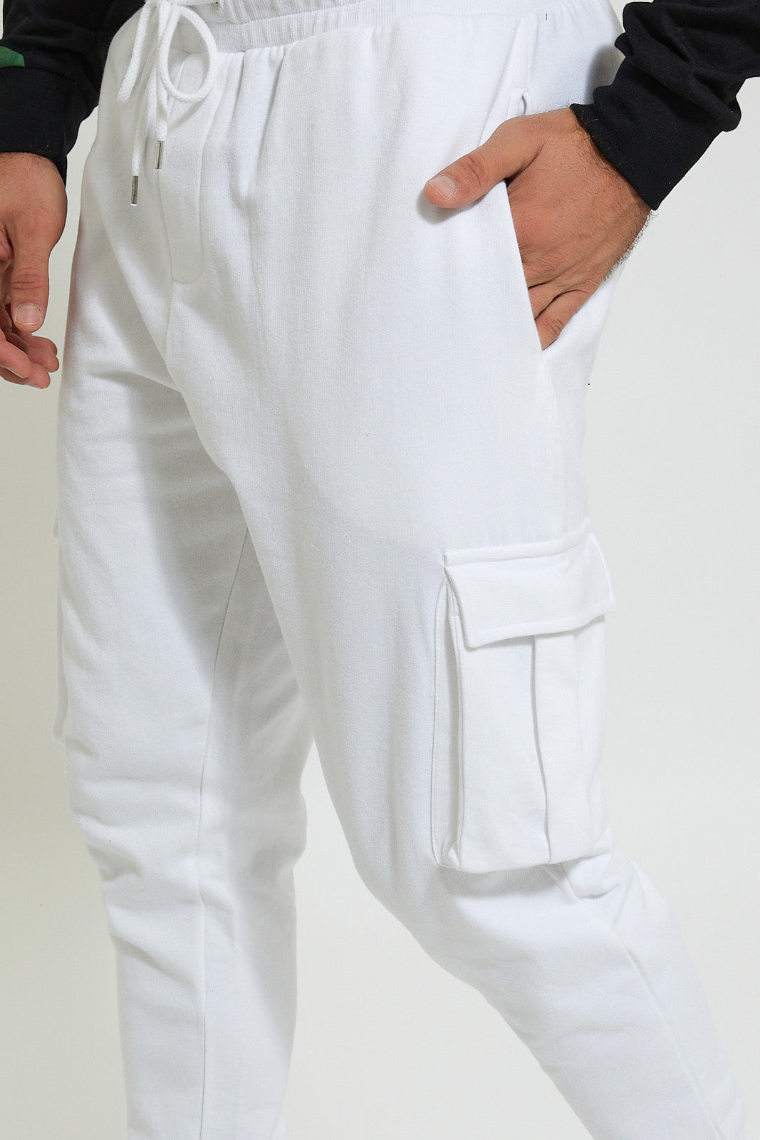 Redtag-White-Printed-Jogger-Joggers-Men's-