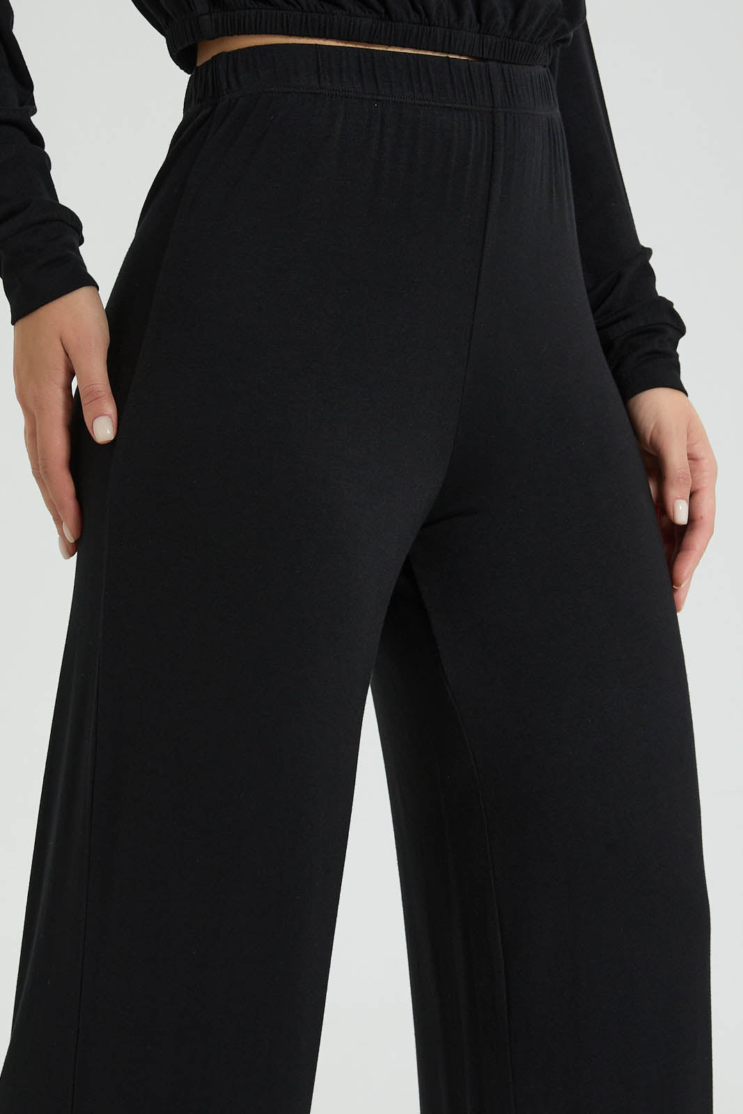 Redtag-Brown-Plain-Flared-Leg-Loung-Pant-Colour:Brown,-Filter:Women's-Clothing,-New-In,-New-In-Women,-Non-Sale,-S22B,-Section:Women,-Women-Trousers-Women's-