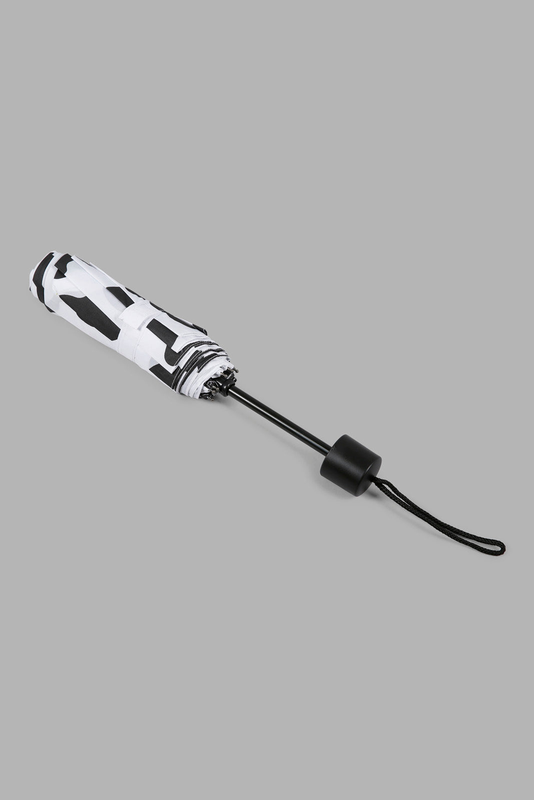 Redtag-Black/White-3-Fold-Umbrella-Category:Umbrellas,-Colour:Assorted,-Filter:Travel-Accessories,-IMP-Umbrellas,-New-In,-New-In-IMP-ACC,-Non-Sale,-Section:Travel,-W22O-Travel-Accessories-