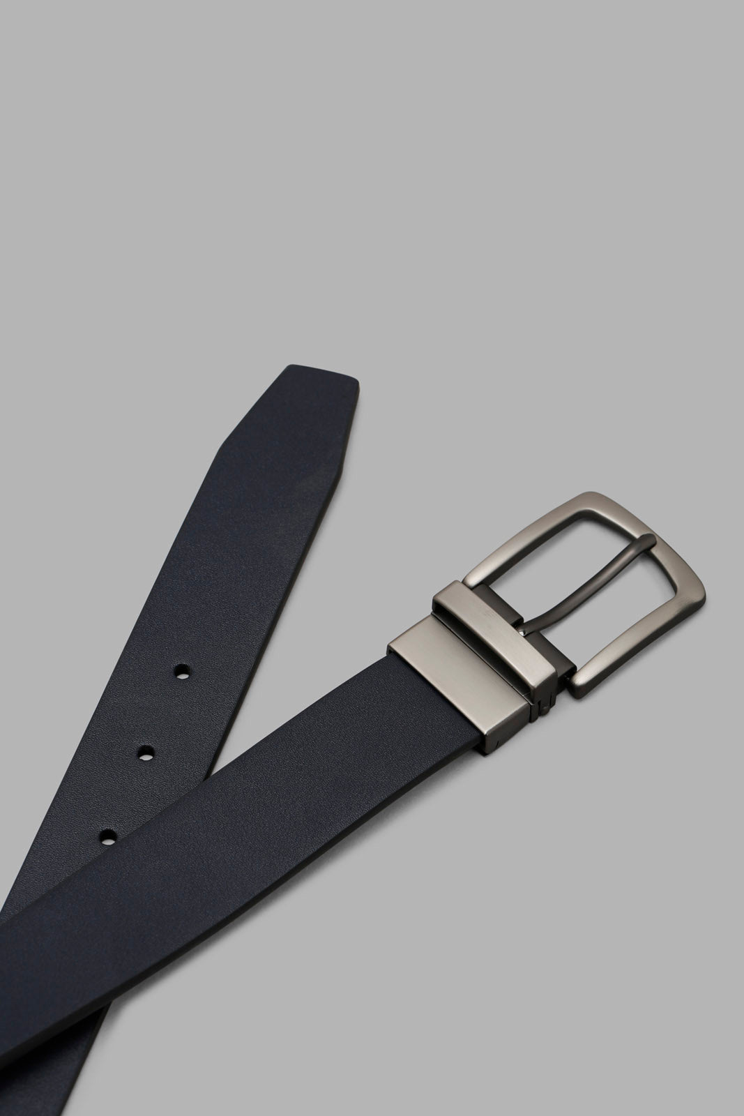 Redtag-Navy-And-Black-Belt-With-Twist-Buckle-Category:Belts,-Colour:Assorted,-Filter:Men's-Accessories,-Men-Belts,-New-In,-New-In-Men-ACC,-Non-Sale,-Section:Men,-W22A-Men's-