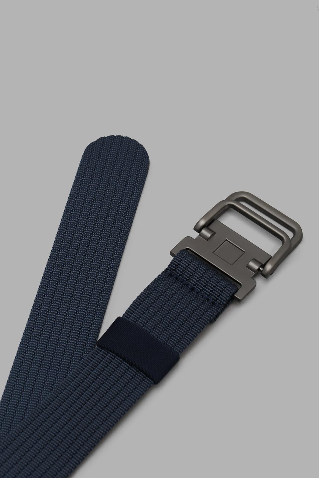 Redtag-Grey-Elastic-Belts-Category:Belts,-Colour:Grey,-Filter:Men's-Accessories,-Men-Belts,-New-In,-New-In-Men-ACC,-Non-Sale,-Section:Men,-W22A-Men's-
