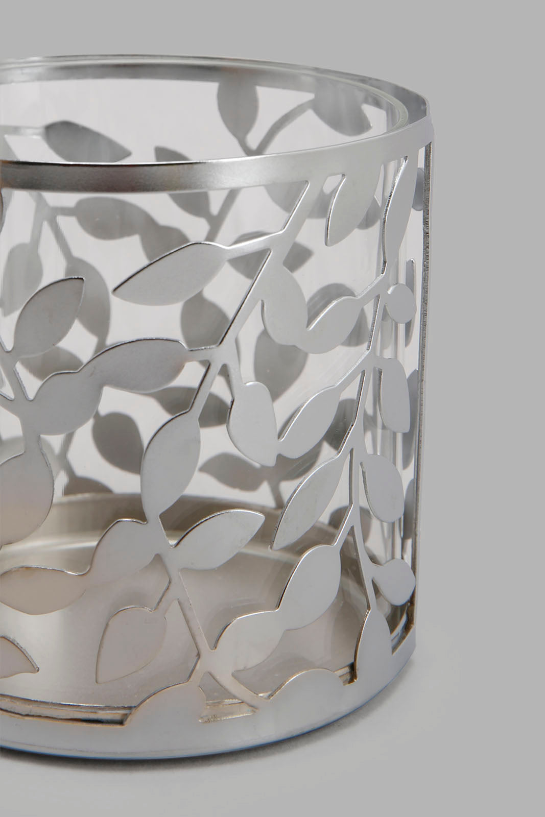 Redtag-Silver-Pattern-Metal-And-Glass-Candle-Holder-Category:Candles-&-Fragrances,-Colour:Silver,-Deals:New-In,-Elsa,-Filter:Home-Decor,-HMW-HOM-Decorative-Accessories,-New-In-HMW-HOM,-Non-Sale,-Section:Homewares,-W22O-Home-Decor-