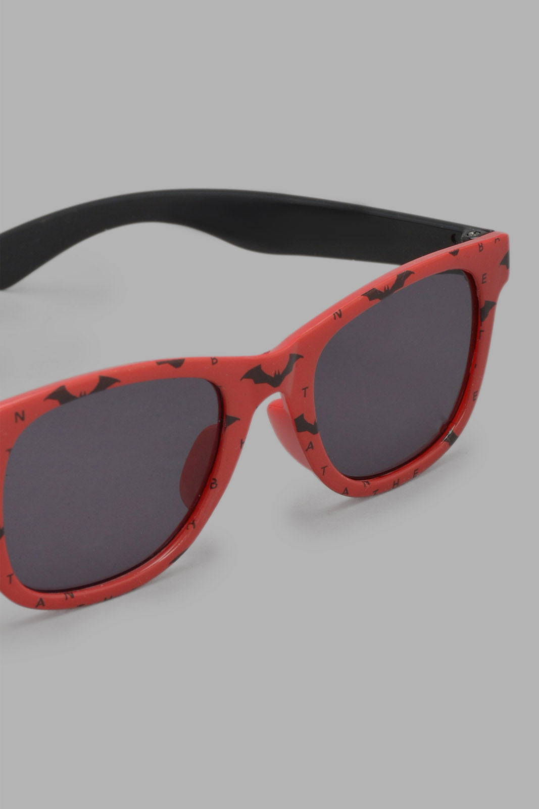Redtag-Batman-Wayfarer-Sunglasses-With-Wallets-BOY-Sunglasses,-Category:BOY-Sunglasses,-CHR,-Colour:Assorted,-Filter:Boys-Accessories,-New-In,-New-In-BOY-ACC,-Non-Sale,-Section:Boys-(0-to-14Yrs),-W22O-Boys-