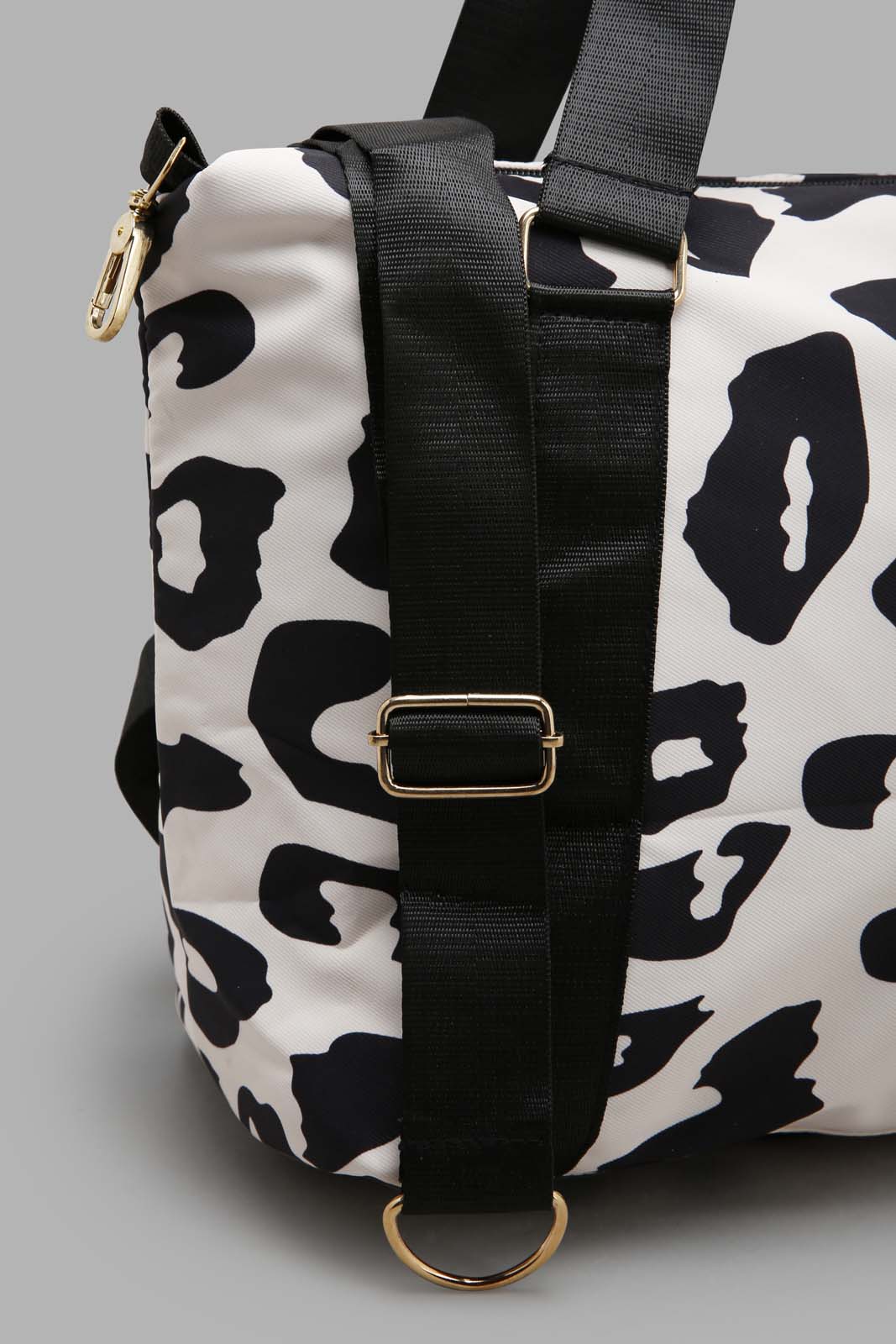 Redtag-Black-Hold-All-Bag-Category:Bags,-Colour:Black,-Filter:Women's-Accessories,-New-In,-New-In-Women-ACC,-Non-Sale,-Section:Women,-W22O,-Women-Bags-Women-