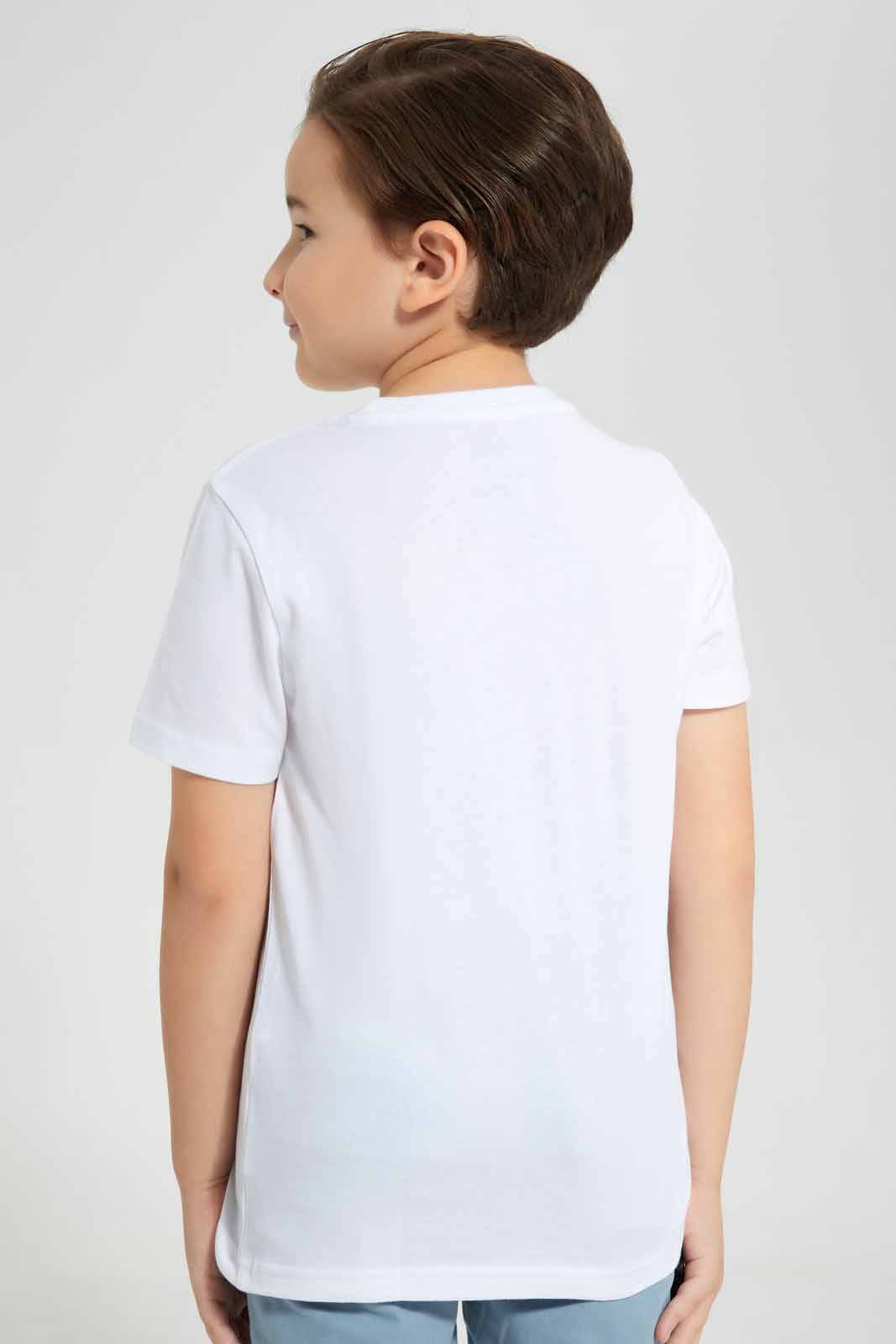 Redtag-White-Chilling-Chest-print-SS-T-Shirt-BOY-T-Shirts,-Category:T-Shirts,-Colour:White,-Deals:New-In,-Filter:Boys-(2-to-8-Yrs),-New-In-BOY-APL,-Non-Sale,-Section:Boys-(0-to-14Yrs),-TBL,-W22O-Boys-2 to 8 Years