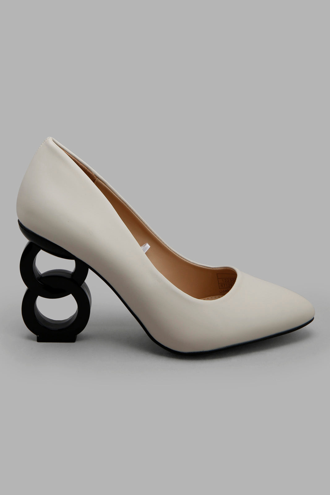 Redtag-Natural-Court-Shoe-With-Black-Link-Heel-Category:Formal-Shoes,-Colour:Beige,-Filter:Women's-Footwear,-New-In,-New-In-Women-FOO,-Non-Sale,-Section:Women,-W22O,-Women-Formal-Shoes-Women's-