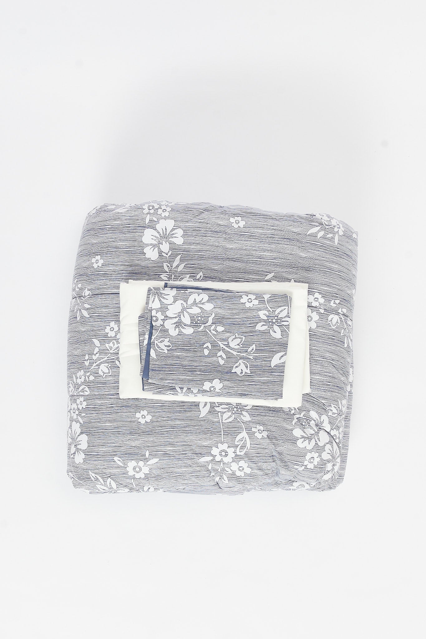 Redtag-Assorted-4-Piece-Comforter-Set-(Double-Size)-365,-Category:Comforters,-Colour:Assorted,-Deals:New-In,-Dept:Home,-Filter:Home-Bedroom,-HMW-BED-Comforters,-New-In-HMW-BED,-Non-Sale,-Section:Homewares-Home-Bedroom-