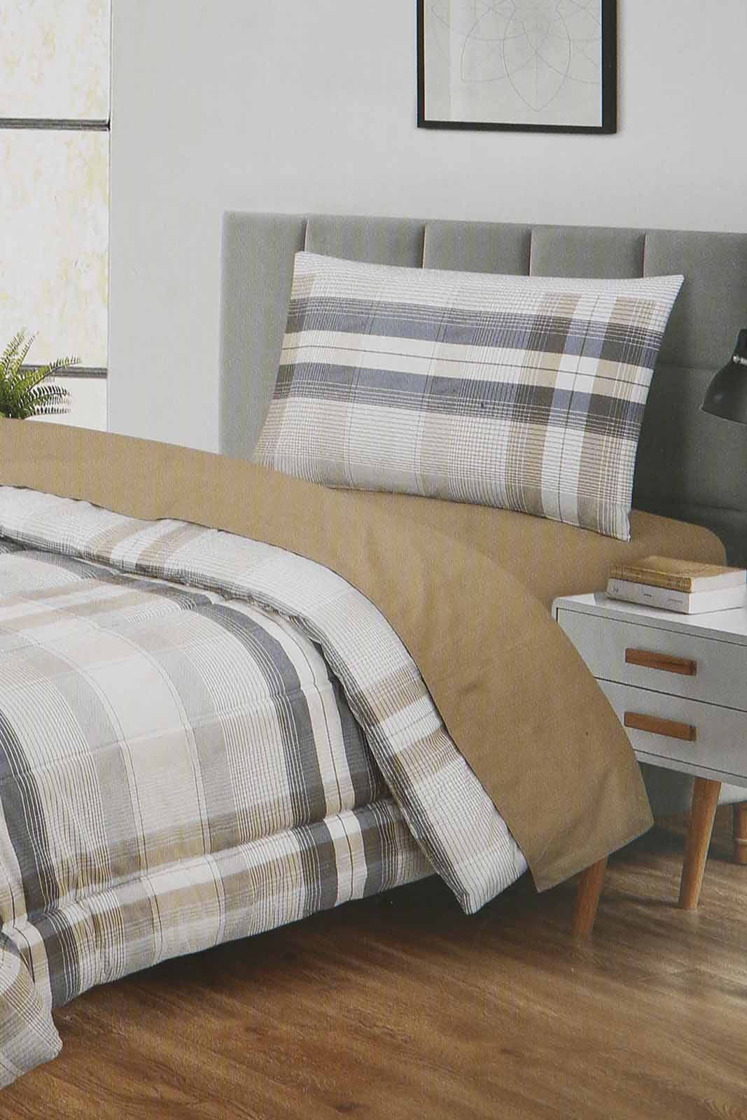 Redtag-Assorted-3-Piece-Comforter-Set(Single-Size)-365,-Category:Comforters,-Colour:Assorted,-Deals:New-In,-Filter:Home-Bedroom,-HMW-BED-Comforters,-New-In-HMW-BED,-Non-Sale,-Section:Homewares-Home-Bedroom-