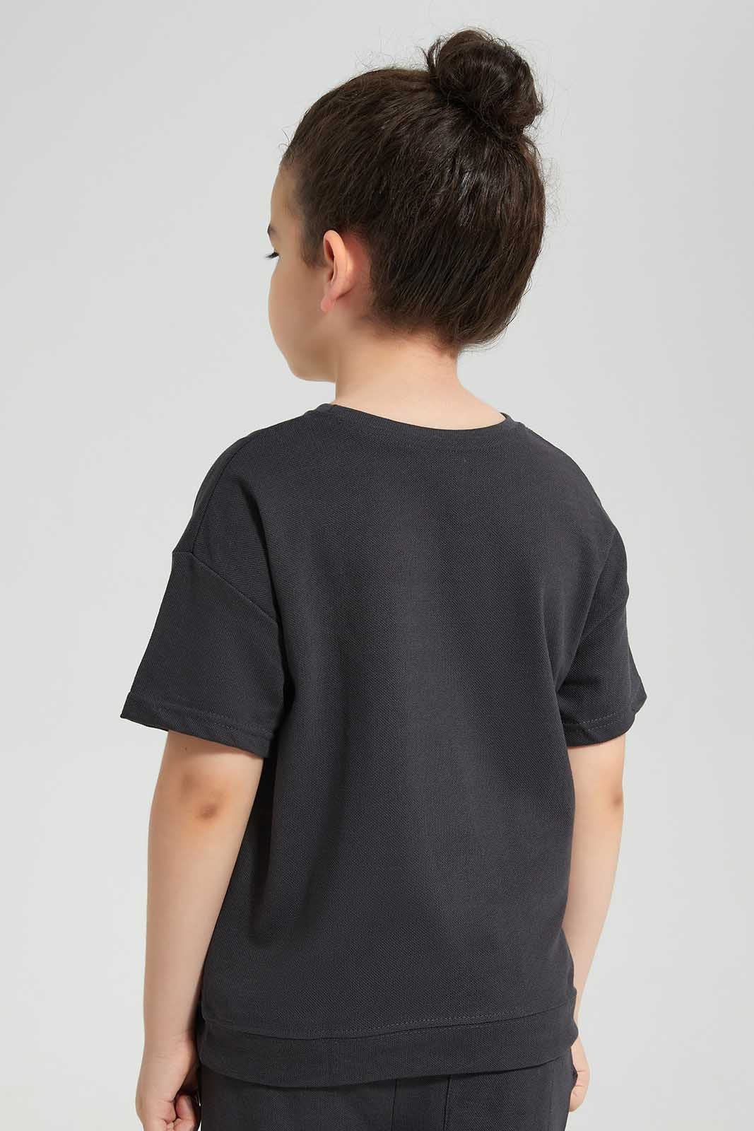 Redtag-Black-Embroidered-Oversize-SS-T-Shirt-BOY-T-Shirts,-Category:T-Shirts,-Colour:Black,-Deals:New-In,-Filter:Boys-(2-to-8-Yrs),-New-In-BOY,-Non-Sale,-Section:Boys-(0-to-14Yrs),-TBL,-W22O-Boys-2 to 8 Years