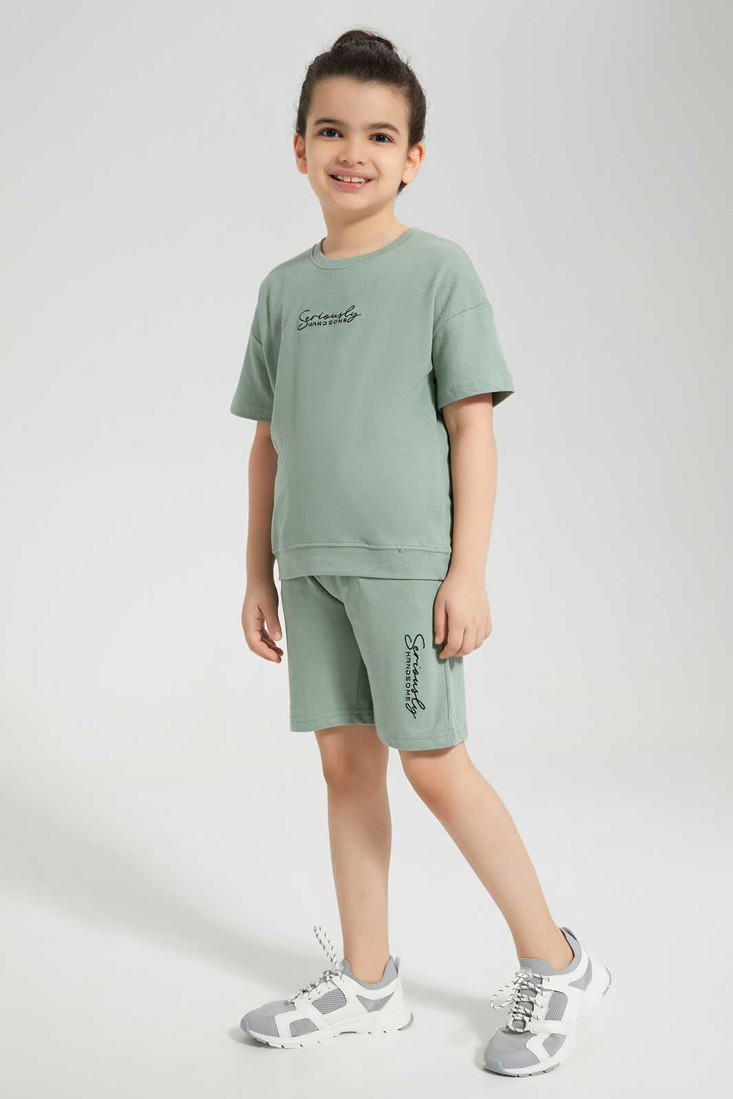 Redtag-Olive-Print-Elasticated-Waist-Shorts-BOY-Shorts,-Category:Shorts,-Colour:Green,-Deals:New-In,-Filter:Boys-(2-to-8-Yrs),-New-In-BOY,-Non-Sale,-Section:Boys-(0-to-14Yrs),-TBL,-W22O-Boys-2 to 8 Years