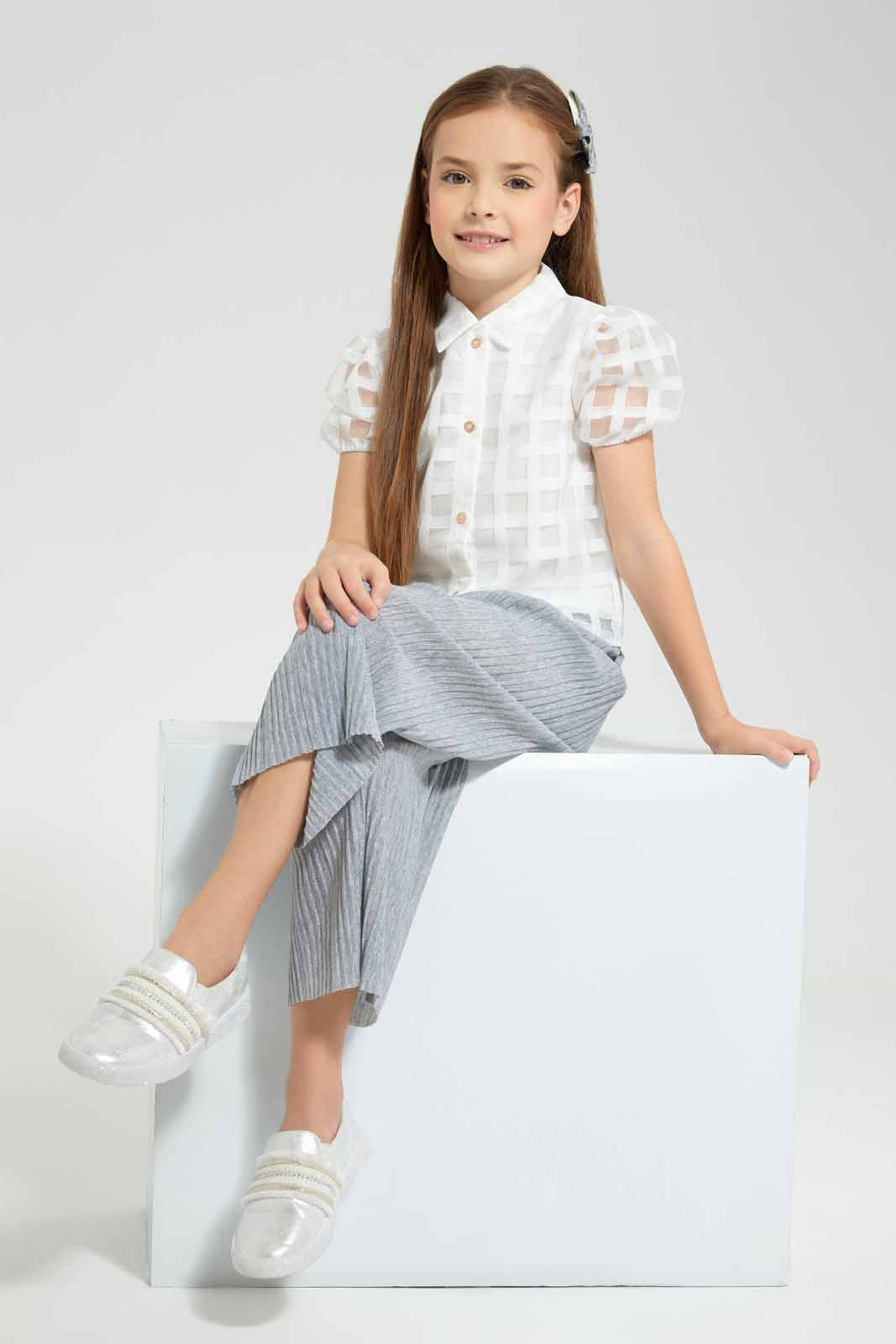 Redtag-Grey-Knit-Plisse-Pants-With-Glitter-Elasticated-Waistband-Category:Trousers,-Colour:Grey,-Deals:New-In,-EID,-Filter:Girls-(2-to-8-Yrs),-GIR-Trousers,-New-In-GIR-APL,-Non-Sale,-Section:Girls-(0-to-14Yrs),-W22O-Girls-2 to 8 Years