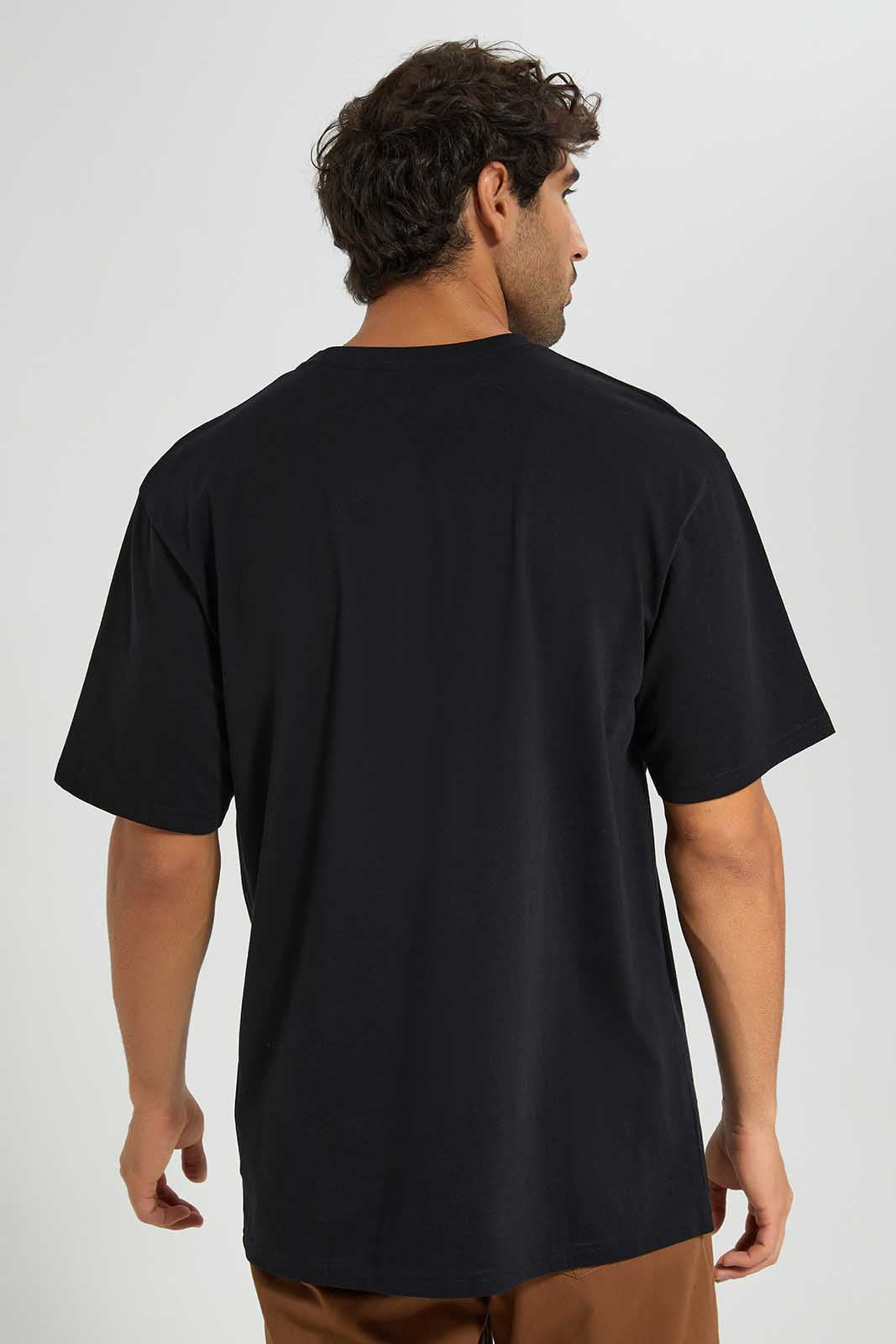 Redtag-Black-Oversized-Tee-Category:T-Shirts,-Colour:Black,-Deals:New-In,-Filter:Men's-Clothing,-KSH,-Men-T-Shirts,-New-In-Men-APL,-Non-Sale,-Section:Men,-W22O-Men's-