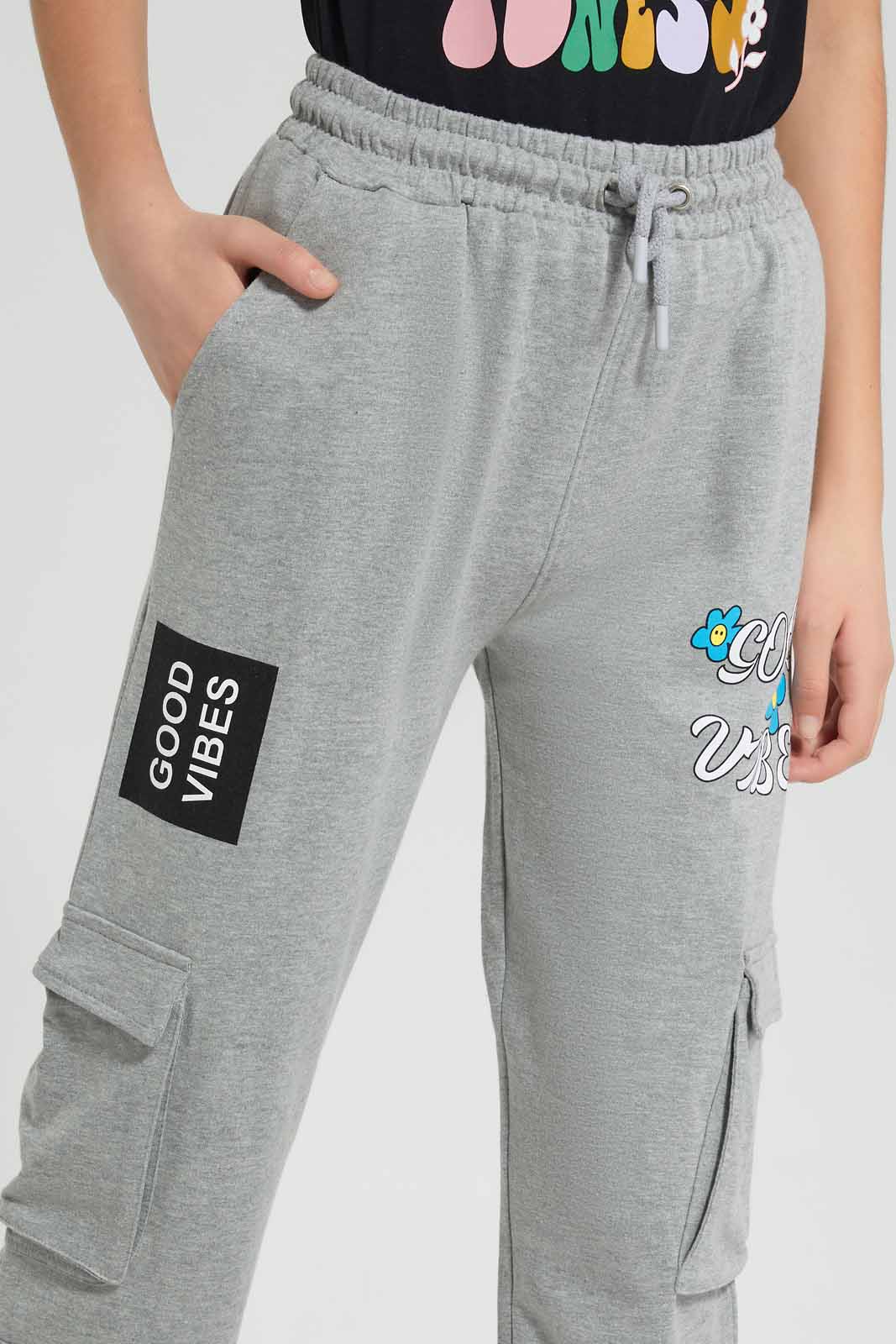 Redtag-Grey-Melange-Cargo-Pocket-with-Zipper-Category:Joggers,-Colour:Grey,-Deals:New-In,-Filter:Senior-Girls-(9-to-14-Yrs),-GSR-Joggers,-New-In-GSR-APL,-Non-Sale,-Section:Girls-(0-to-14Yrs),-W22O-Senior-Girls-9 to 14 Years