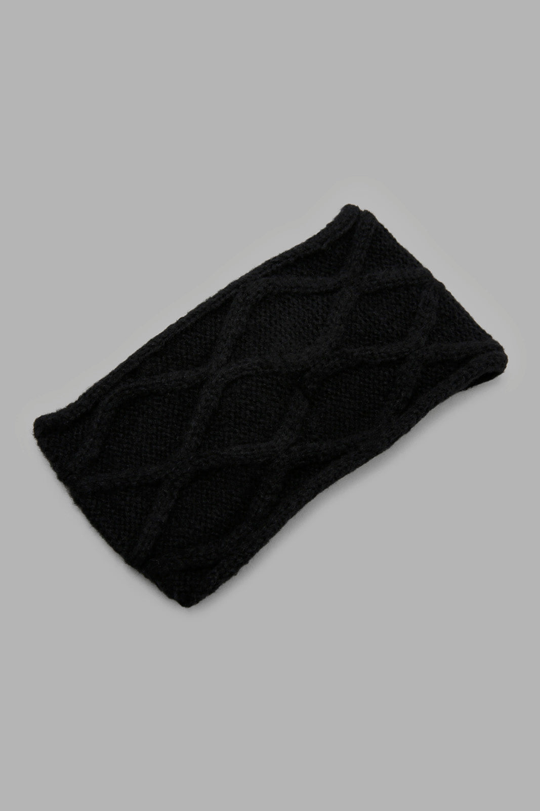 Redtag-Black-&-White-Embellished-Knitted-Heardwarmer-Category:Knitted-Accessories,-Colour:Assorted,-Filter:Women's-Accessories,-New-In,-New-In-Women-ACC,-Non-Sale,-Section:Women,-W22B,-Women-Knitted-Accessories-Women-