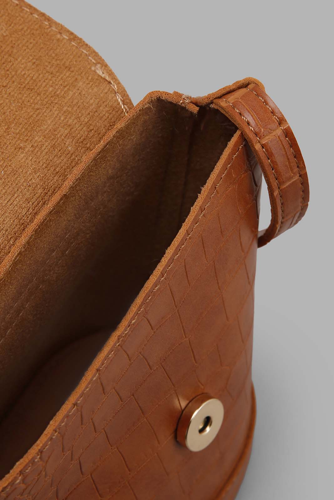 Redtag-Tan-Mobile-Pouches-0,-Category:0,-Colour:Tan,-Filter:Women's-Accessories,-New-In,-New-In-Women-ACC,-Non-Sale,-Section:Women,-W22B-Women-
