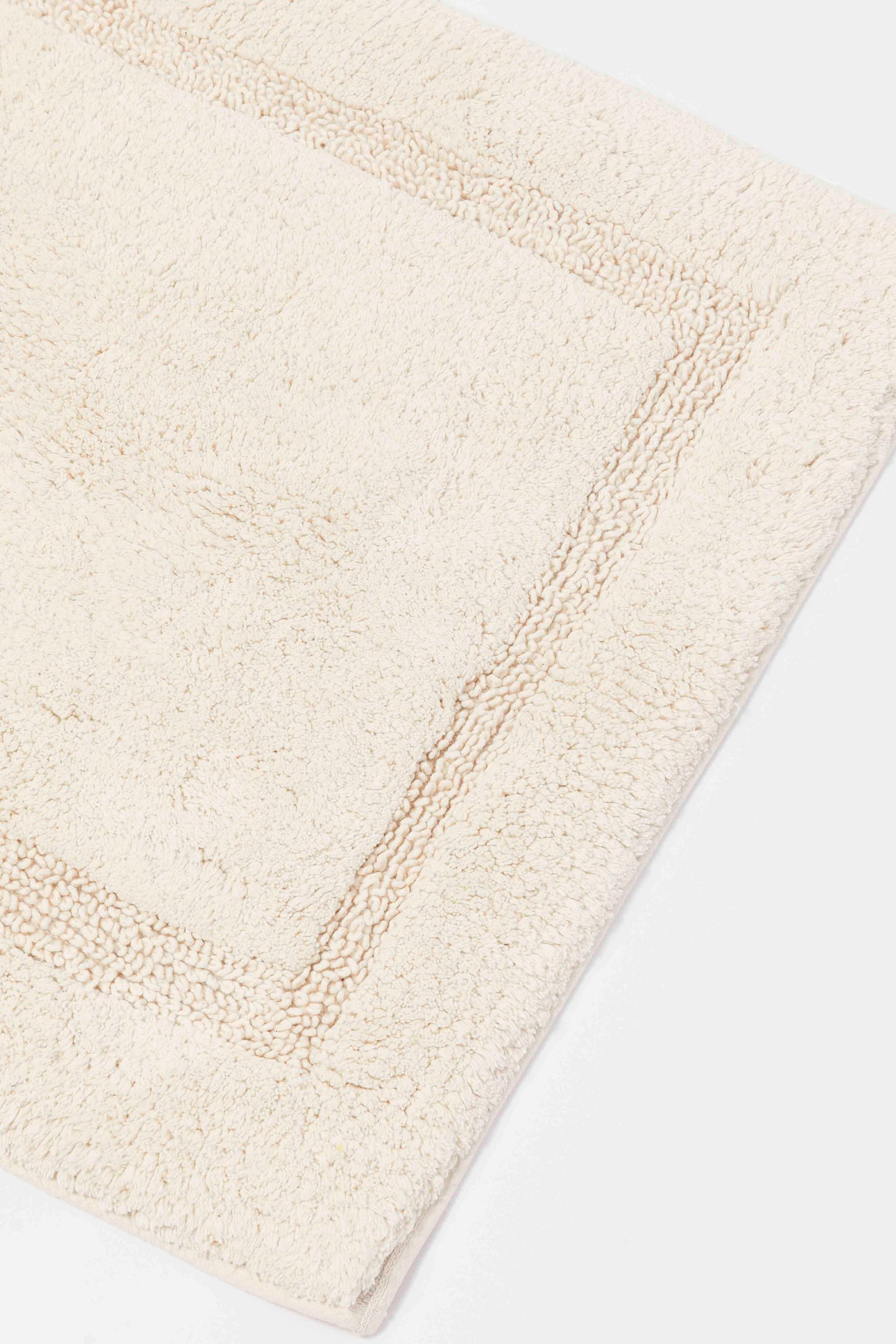 Redtag-Beige-Tufted-Bath-Mat-Category:Bathmats,-Colour:Beige,-Deals:New-In,-Dept:Home,-Filter:Home-Bathroom,-HMW-BAC-Bath-Accessories,-New-In-HMW-BAC,-Non-Sale,-Section:Homewares,-W22B-Home-Bathroom-