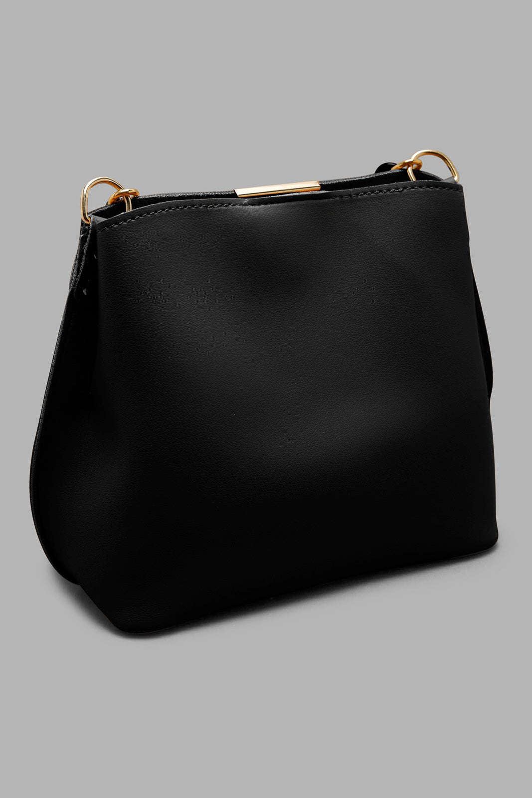 Redtag-Black-Bucket-Bag-Category:Bags,-Colour:Black,-Filter:Women's-Accessories,-New-In,-New-In-Women-ACC,-Non-Sale,-Section:Women,-W22B,-Women-Bags-Women-