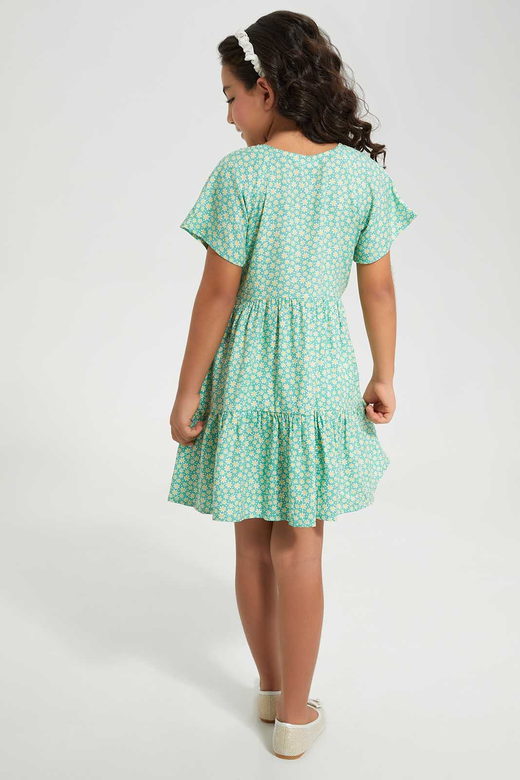 Redtag-Green-AOP-Dress-Category:Dresses,-Colour:Green,-Deals:New-In,-Filter:Girls-(2-to-8-Yrs),-GIR-Dresses,-New-In-GIR-APL,-Non-Sale,-Section:Girls-(0-to-14Yrs),-W22A-Girls-2 to 8 Years