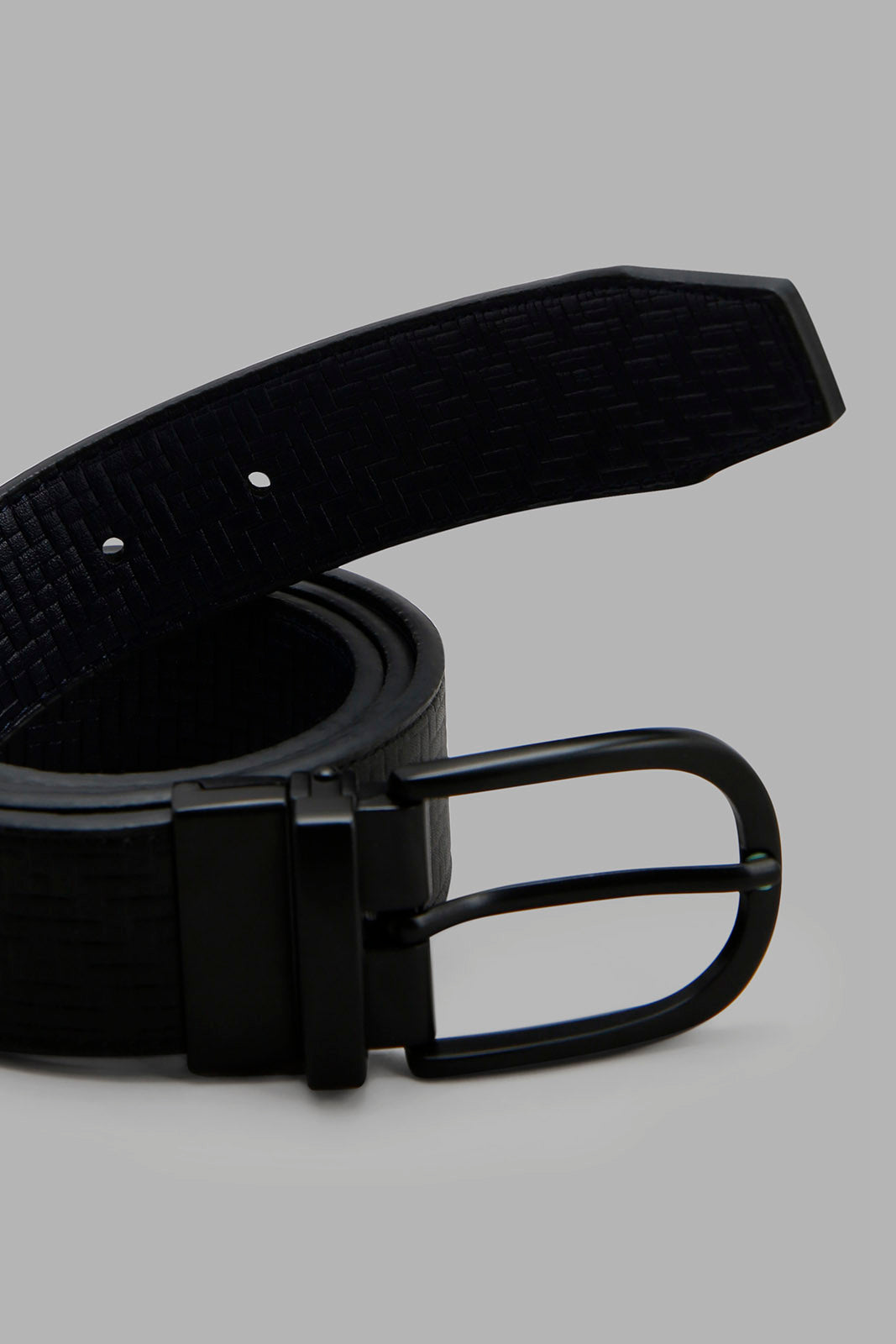 Redtag-Black-Belt-Category:Belts,-Colour:Black,-Filter:Men's-Accessories,-H1:ACC,-H2:GEN,-H3:MEA,-H4:FAA,-Men-Belts,-New-In,-New-In-Men-ACC,-Non-Sale,-Season:W22A,-Section:Men,-W22A-Men's-