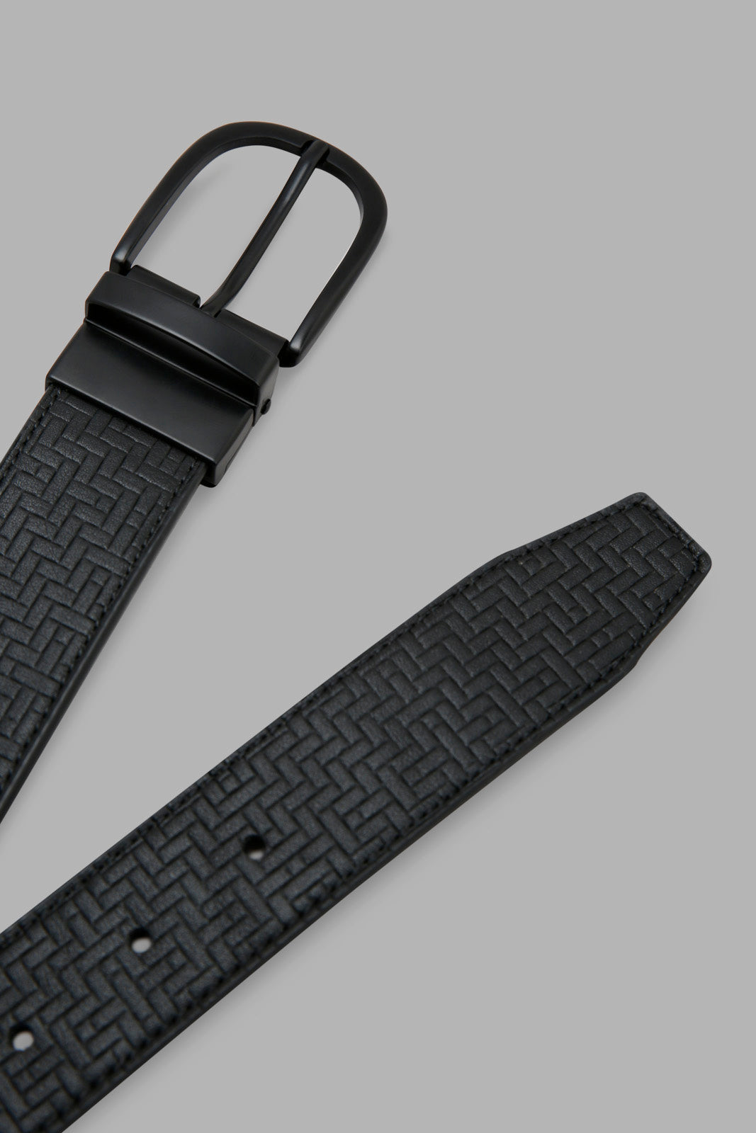 Redtag-Black-Belt-Category:Belts,-Colour:Black,-Filter:Men's-Accessories,-H1:ACC,-H2:GEN,-H3:MEA,-H4:FAA,-Men-Belts,-New-In,-New-In-Men-ACC,-Non-Sale,-Season:W22A,-Section:Men,-W22A-Men's-