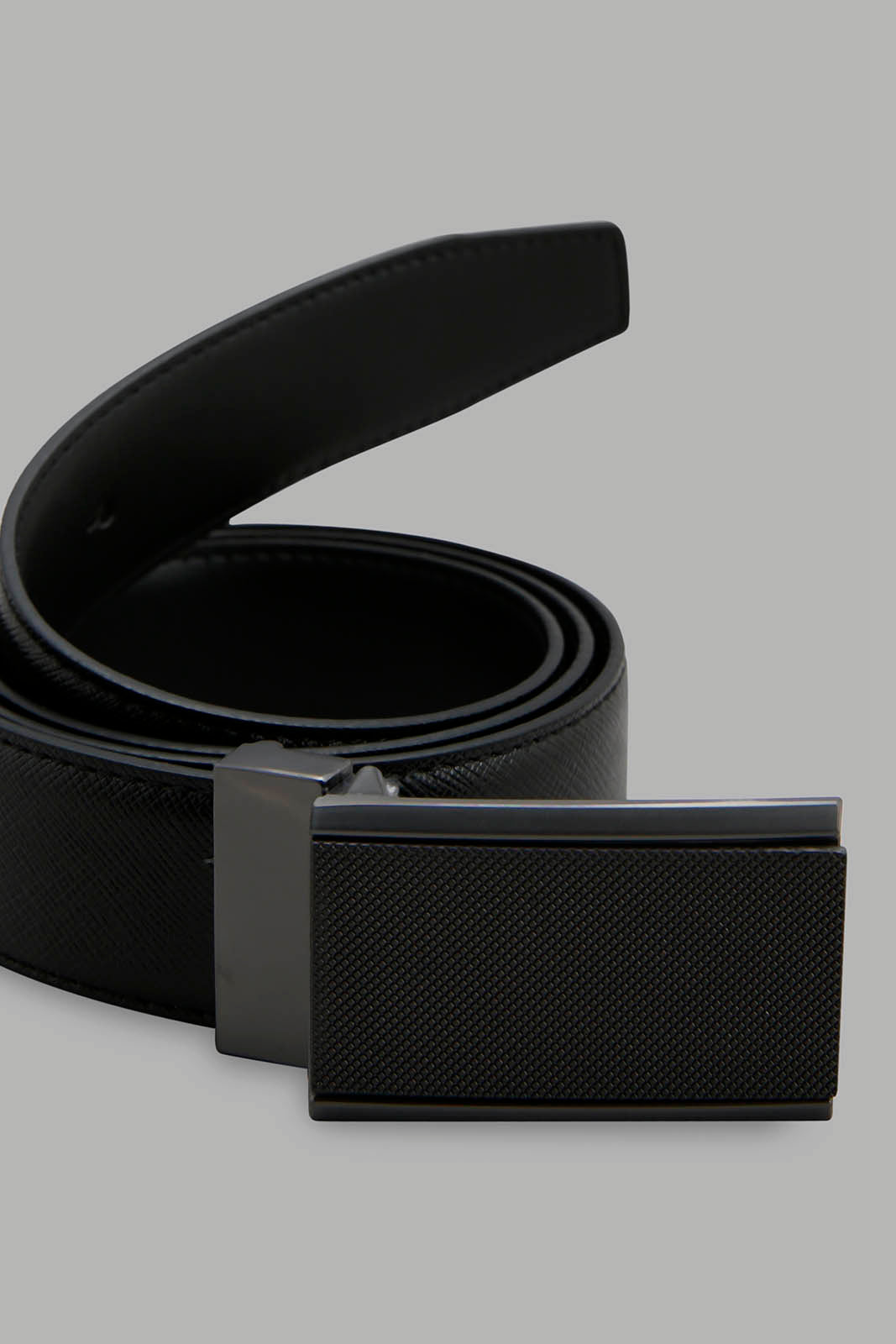 Redtag-Black-Belt-Category:Belts,-Colour:Black,-Filter:Men's-Accessories,-H1:ACC,-H2:GEN,-H3:MEA,-H4:FAA,-Men-Belts,-New-In,-New-In-Men-ACC,-Non-Sale,-Season:W22A,-Section:Men,-W22A-Men's-