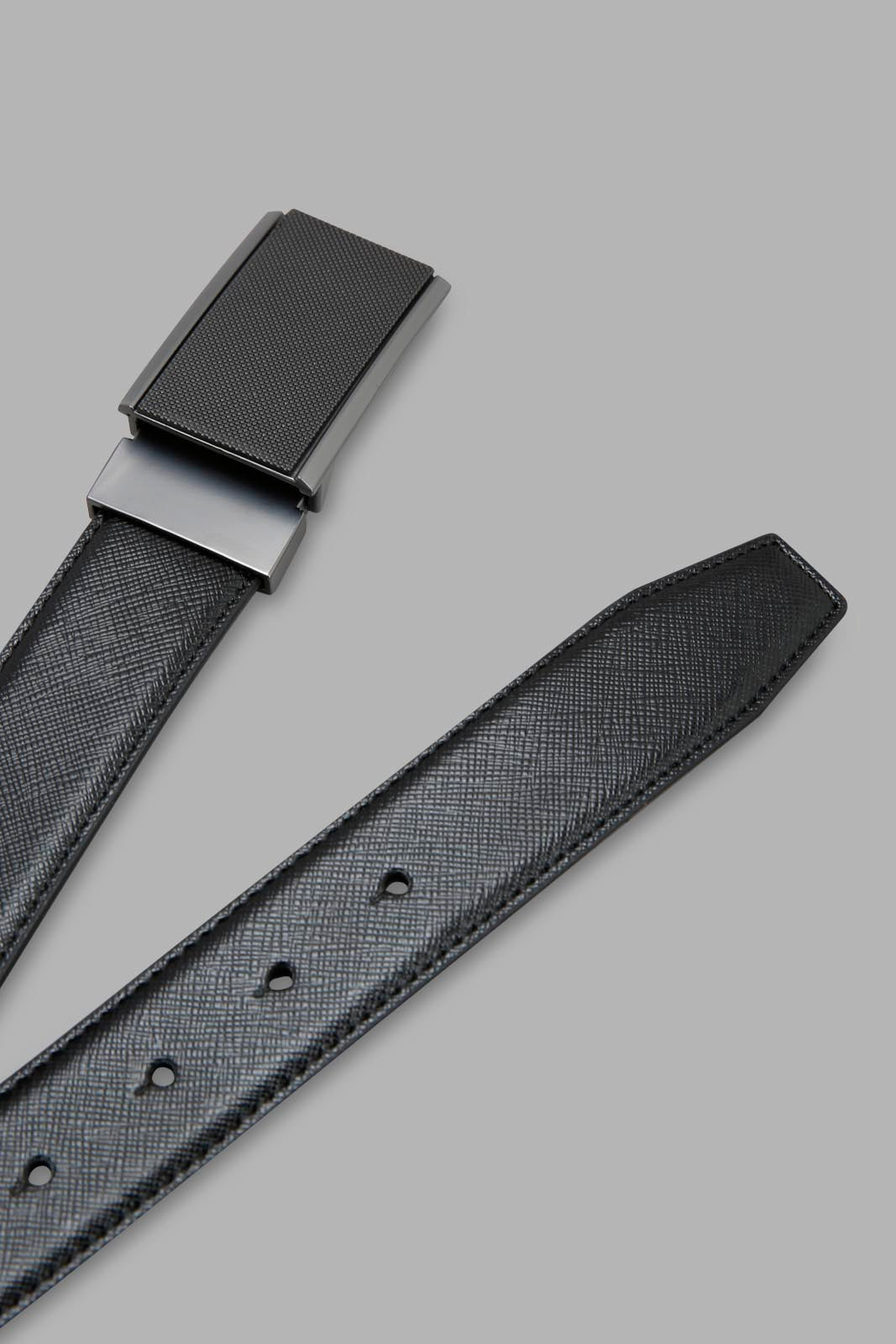Redtag-Black-Belt-Category:Belts,-Colour:Black,-Filter:Men's-Accessories,-H1:ACC,-H2:GEN,-H3:MEA,-H4:FAA,-Men-Belts,-New-In,-New-In-Men-ACC,-Non-Sale,-Season:W22A,-Section:Men,-W22A-Men's-