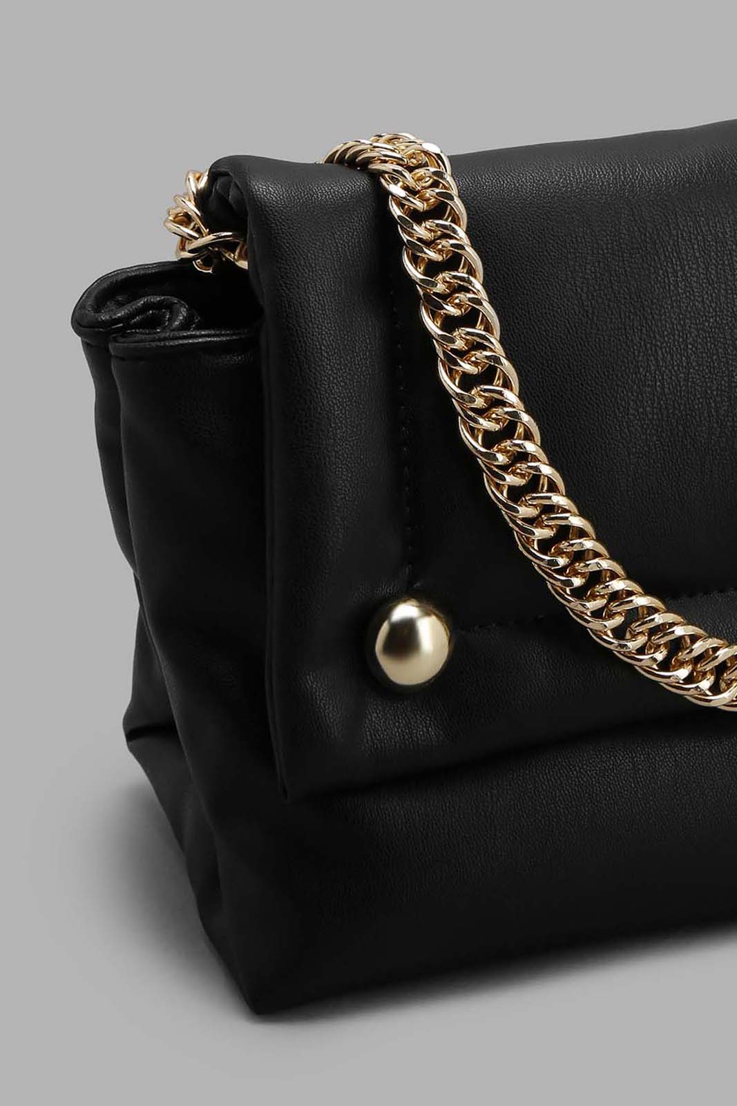 Redtag-Black-Cross-Body-Bag-With-Gold-Chain-Category:Bags,-Colour:Black,-Filter:Women's-Accessories,-New-In,-New-In-Women-ACC,-Non-Sale,-Section:Women,-W22A,-Women-Bags-Women-