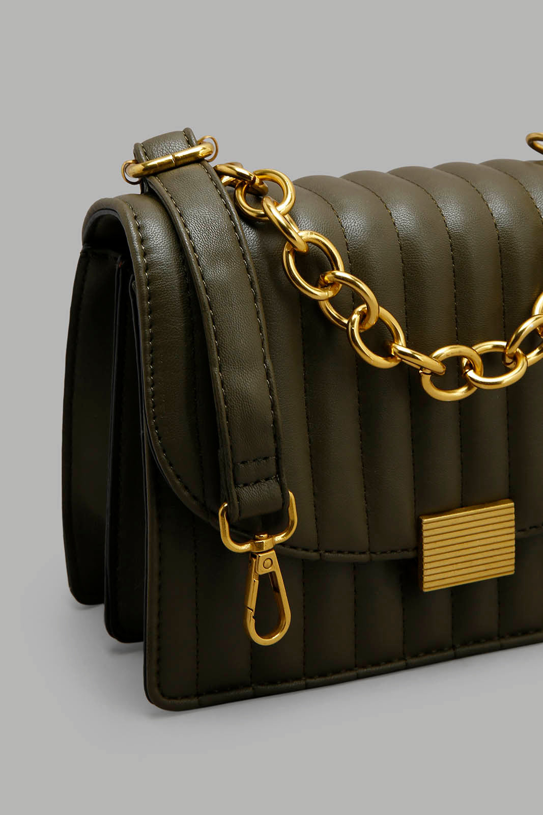 Redtag-Olive-Green-Cross-Body-With-Antique-Chain-Category:Bags,-Colour:Green,-Filter:Women's-Accessories,-New-In,-New-In-Women-ACC,-Non-Sale,-Section:Women,-W22A,-Women-Bags-Women-
