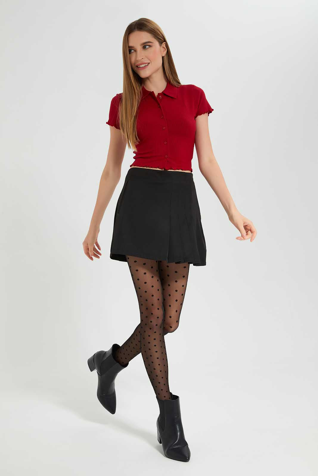 Women Burgundy Ribbed Front Buttons Crop Top