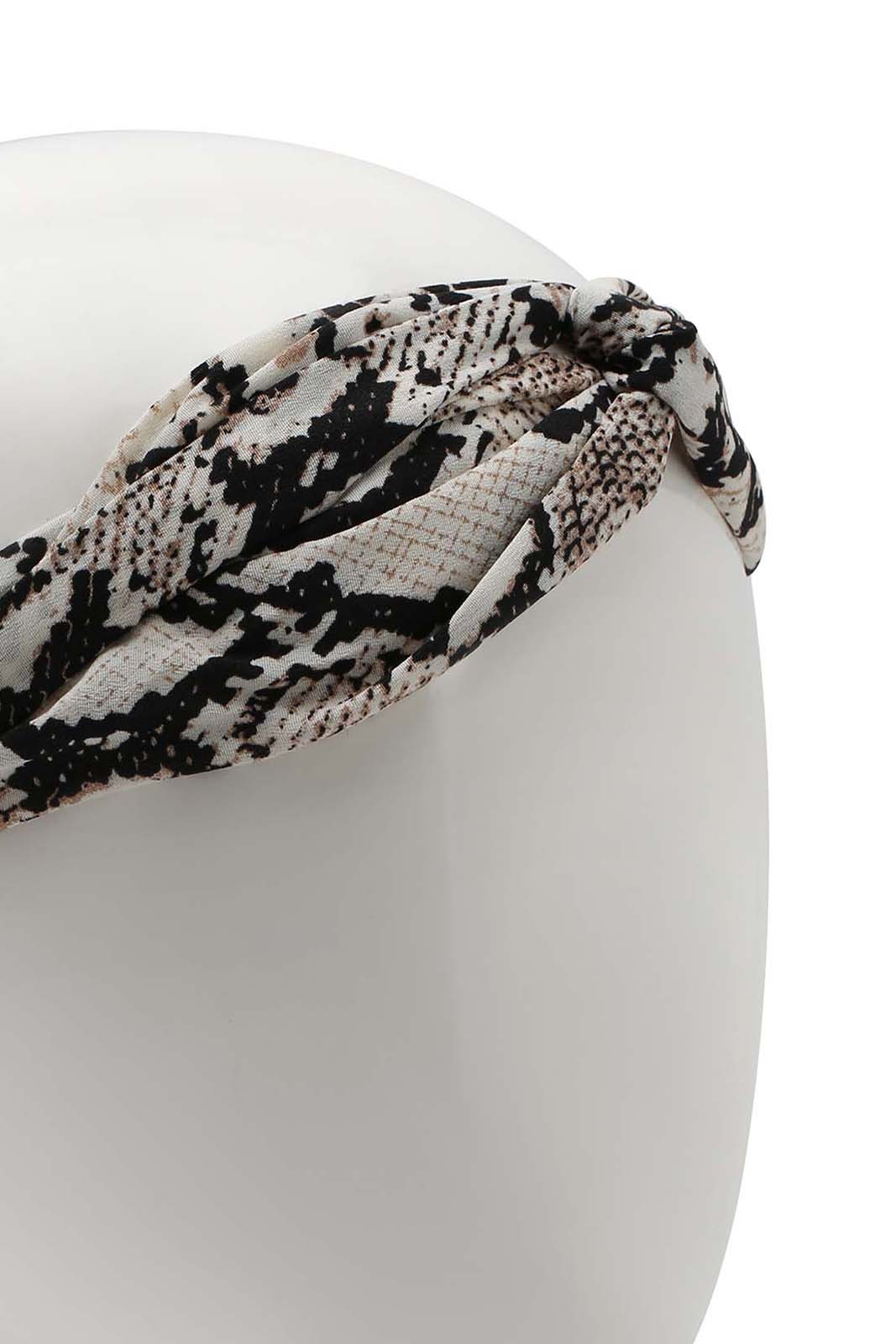 Redtag-Hairband-Category:Hair-Accessories,-Colour:Assorted,-Dept:Ladieswear,-Filter:Women's-Accessories,-New-In,-New-In-Women-ACC,-Non-Sale,-Section:Women,-W22B,-Women-Hair-Accessories-Women-