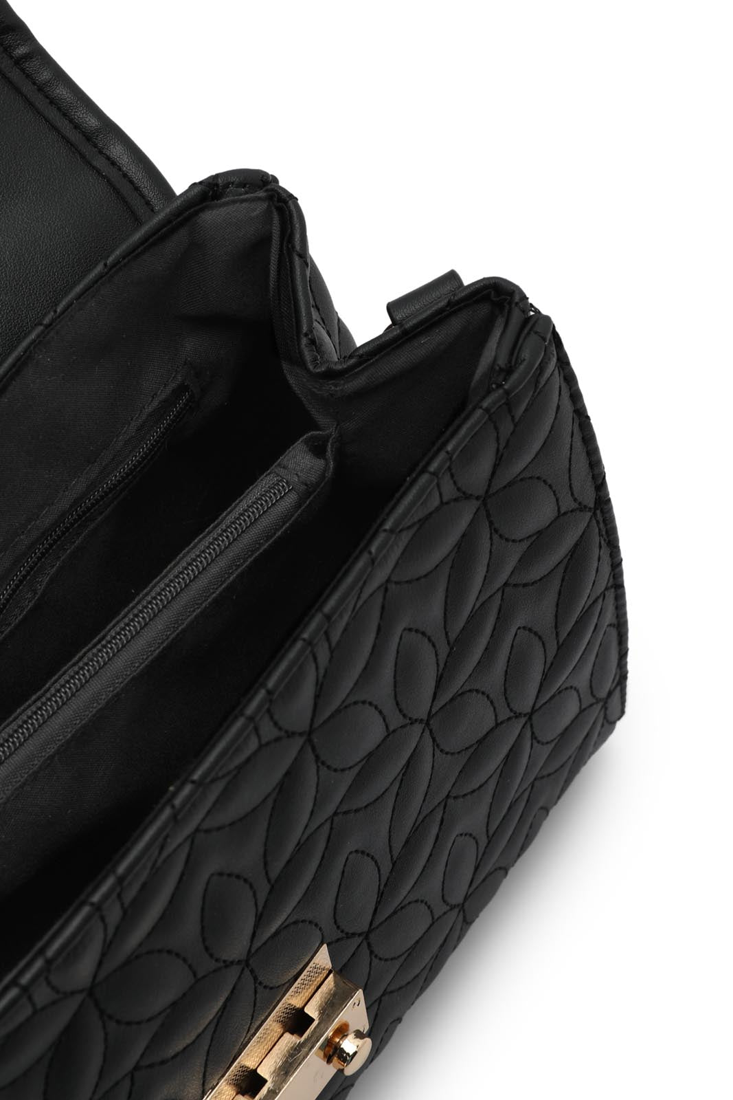 Redtag-Black-Cross-Body-Bag-Category:Bags,-Colour:Black,-Dept:Ladieswear,-Filter:Women's-Accessories,-New-In,-New-In-Women-ACC,-Non-Sale,-Section:Women,-W22B,-Women-Bags-Women-
