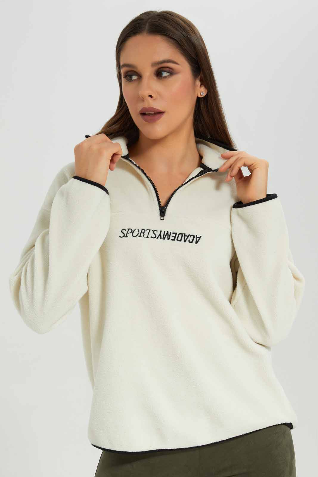 Women Ivory Long Sleeve Sweatshirt