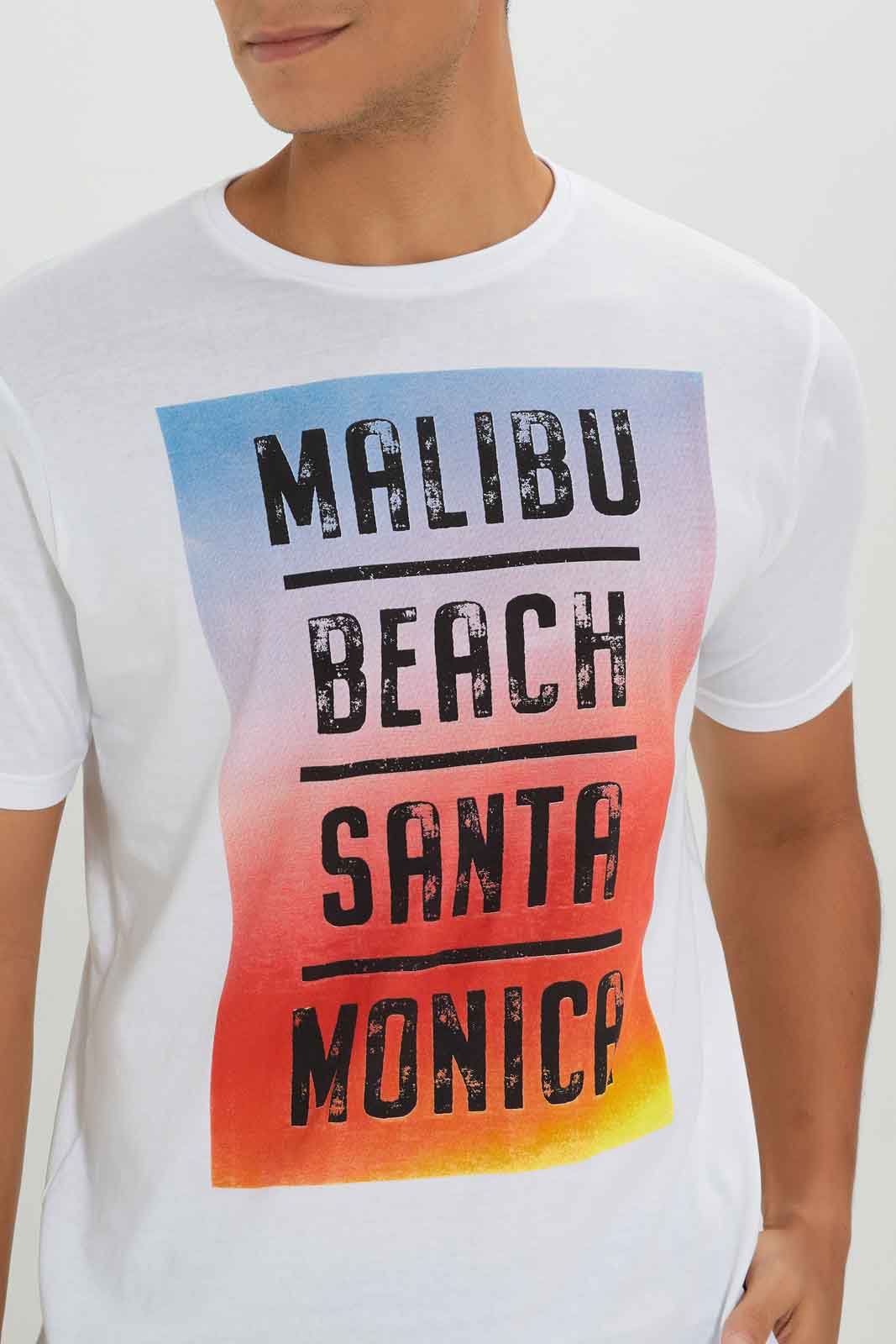 Redtag-White-Graphic-Tee-Category:T-Shirts,-Colour:White,-Deals:New-In,-Dept:Menswear,-Filter:Men's-Clothing,-Men-T-Shirts,-New-In-Men-APL,-Non-Sale,-Section:Men,-TBL,-W22B-Men's-