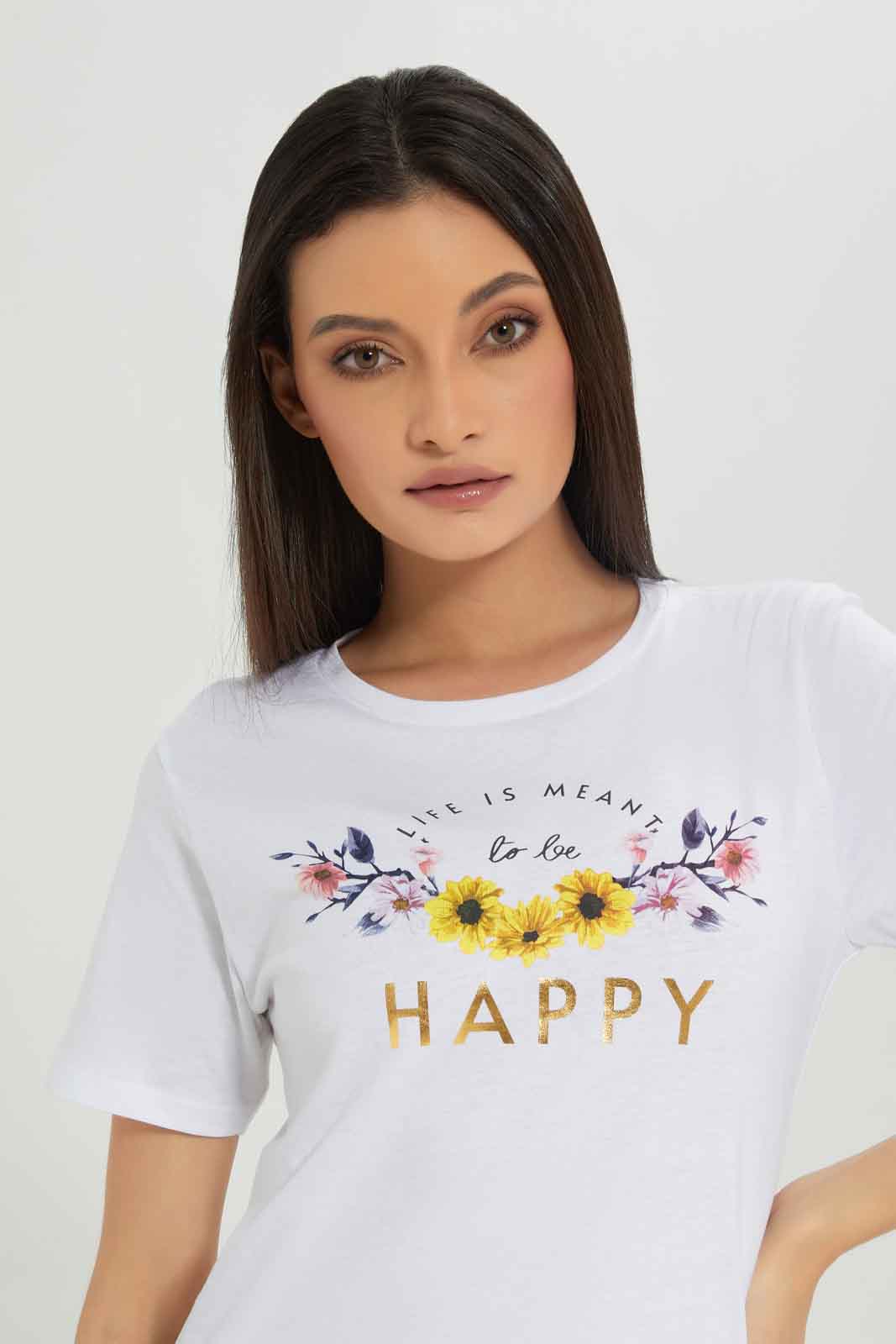 Redtag-White-Printed-T-Shirt-Category:T-Shirts,-Colour:White,-Deals:New-In,-Dept:Ladieswear,-Filter:Women's-Clothing,-New-In-Women-APL,-Non-Sale,-Section:Women,-TBL,-W22B,-Women-T-Shirts-Women's-
