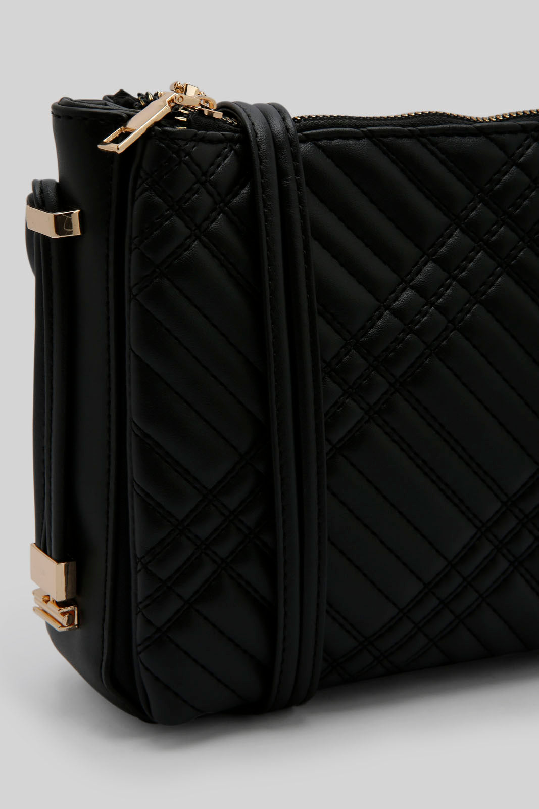 Redtag-Black-Cross-Body-Bag-Category:Bags,-Colour:Black,-Dept:Ladieswear,-Filter:Women's-Accessories,-New-In,-New-In-Women-ACC,-Non-Sale,-Section:Women,-W22B,-Women-Bags-Women-