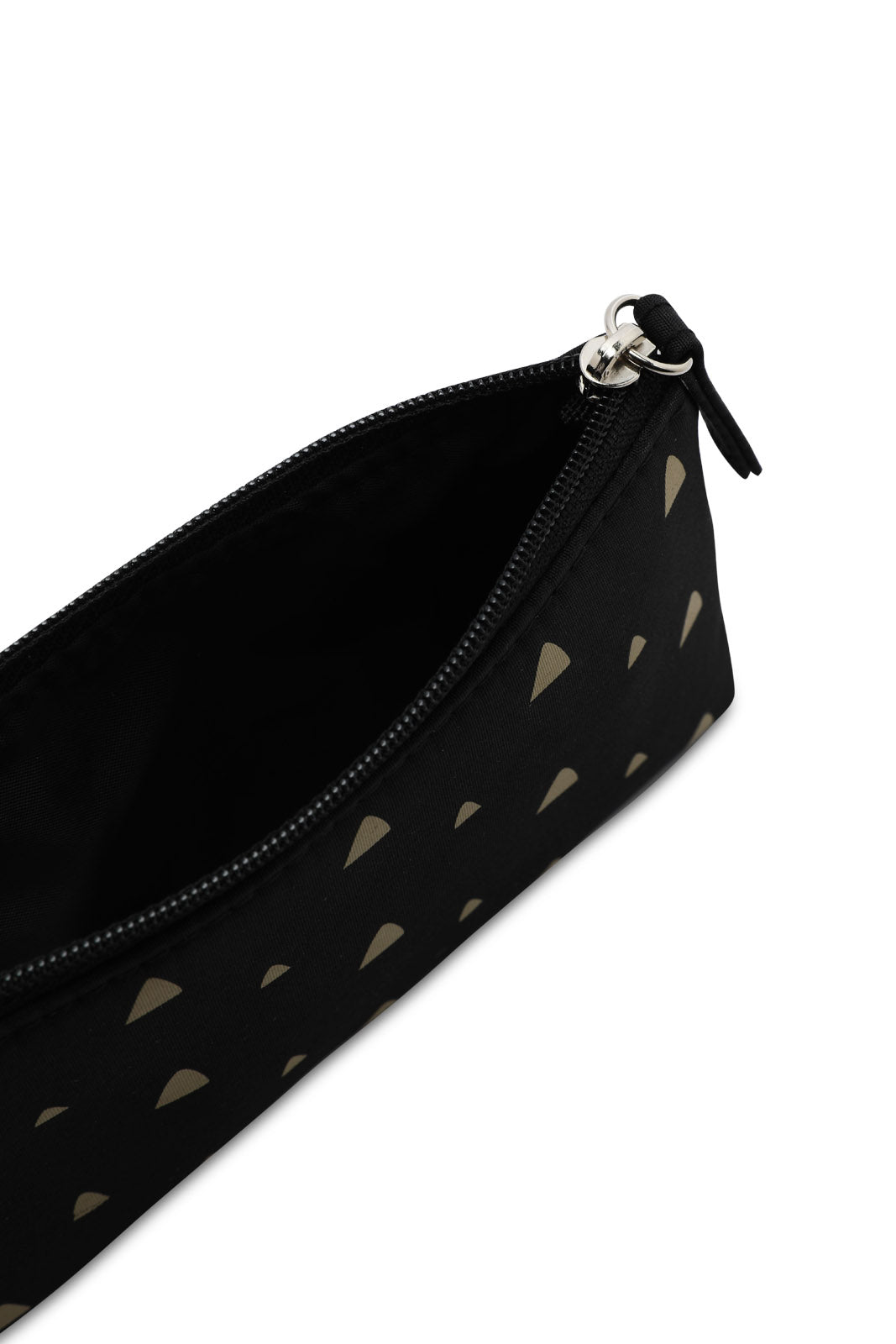 Redtag-Black-Animal-Printed-Cosmetic-Pouches-Category:Cosmetics,-Colour:Black,-Dept:Ladieswear,-Filter:Women's-Accessories,-New-In,-New-In-Women-ACC,-Non-Sale,-S23A,-Section:Women,-Women-Cosmetics-Women-
