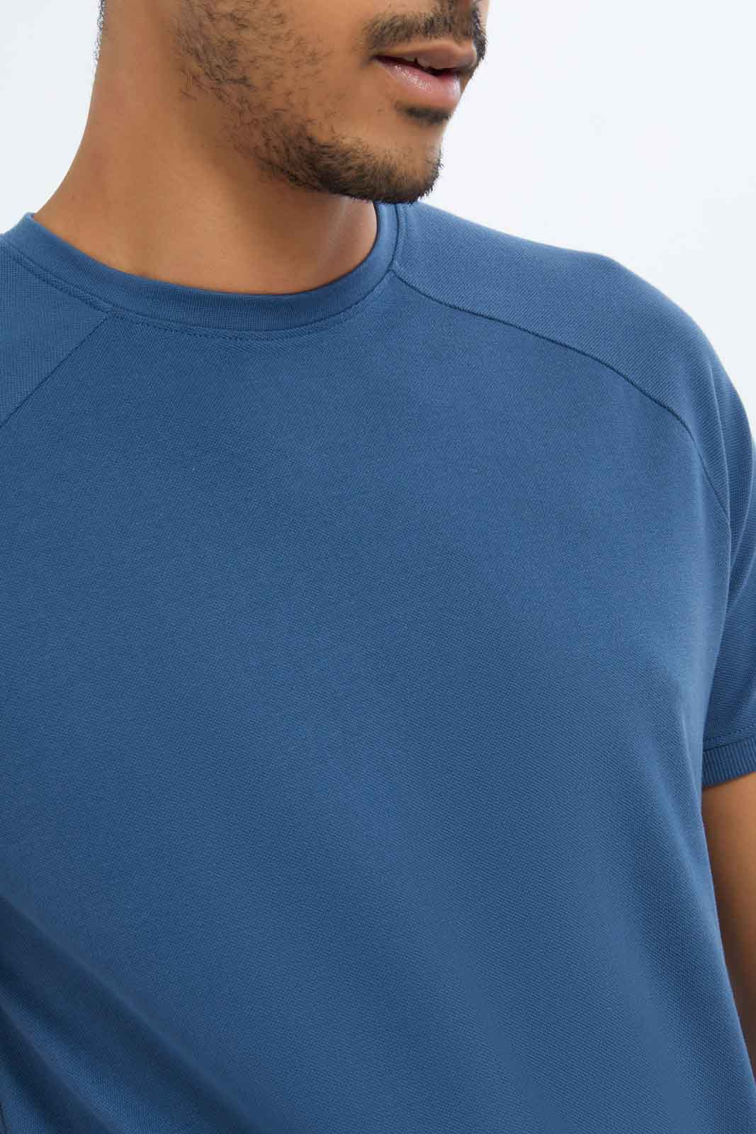 Redtag-Men-Blue-Pique-Reglan-T-Shirt-Category:T-Shirts,-Colour:Blue,-Deals:New-In,-Dept:Menswear,-Filter:Men's-Clothing,-Men-T-Shirts,-New-In-Men-APL,-Non-Sale,-S23B,-Section:Men-Men's-