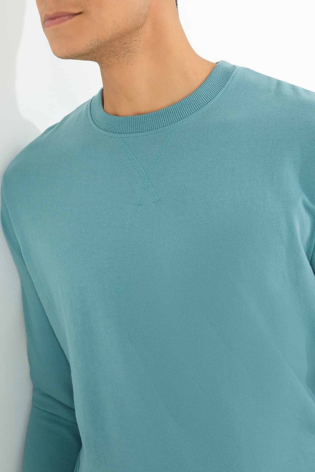 Redtag-Men-Green-Crew-Neck-Sweatshirt-Category:Sweatshirts,-Colour:Green,-Deals:New-In,-Dept:Menswear,-Filter:Men's-Clothing,-Men-Sweatshirts,-New-In-Men-APL,-Non-Sale,-S23A,-Section:Men,-TBL-Men's-