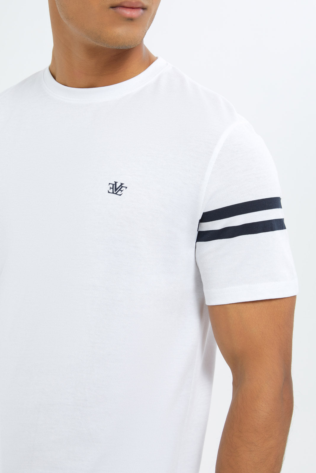 Redtag-Men-White-T-Shirt-With-Sleeve-Stripe-Category:T-Shirts,-Colour:White,-Deals:New-In,-Dept:Menswear,-Filter:Men's-Clothing,-H1:MWR,-H2:GEN,-H3:TSH,-H4:TSH,-Men-T-Shirts,-New-In-Men-APL,-Non-Sale,-S23C,-Season:S23C,-Section:Men,-TBL-Men's-