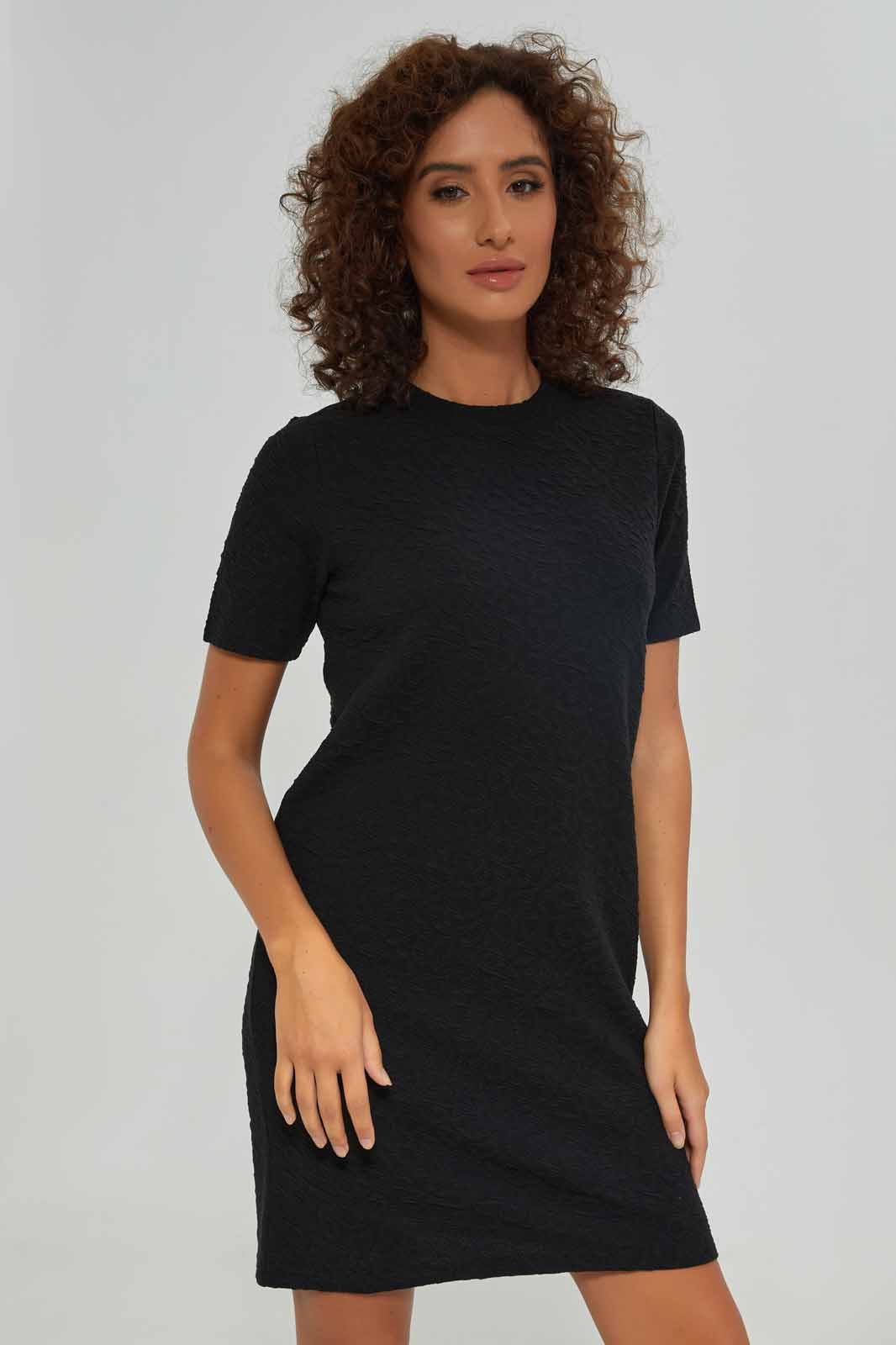 Redtag-Women-Black-Solid-Jacquard-Shift-Dress-Category:Dresses,-Colour:Black,-Deals:New-In,-Dept:Ladieswear,-Filter:Women's-Clothing,-KSH,-New-In-Women-APL,-Non-Sale,-S23A,-Section:Women,-Women-Dresses-Women's-