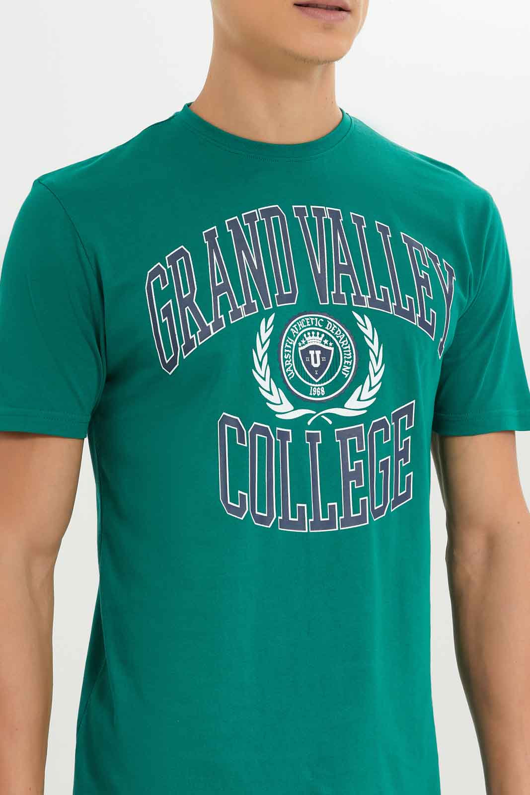 Redtag-Men-Green-Graphic-T-Shirt-Category:T-Shirts,-Colour:Green,-Deals:New-In,-Dept:Menswear,-Filter:Men's-Clothing,-Men-T-Shirts,-New-In-Men-APL,-Non-Sale,-S23A,-Section:Men,-TBL-Men's-