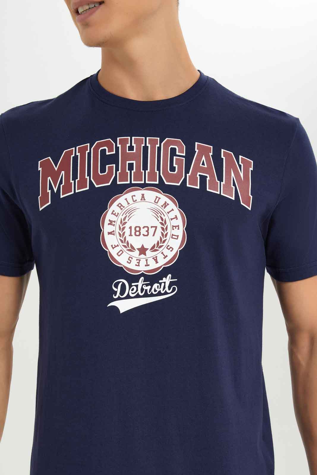 Redtag-Men-Navy-Graphic-T-Shirt-Category:T-Shirts,-Colour:Navy,-Deals:New-In,-Dept:Menswear,-Filter:Men's-Clothing,-Men-T-Shirts,-New-In-Men-APL,-Non-Sale,-S23A,-Section:Men,-TBL-Men's-